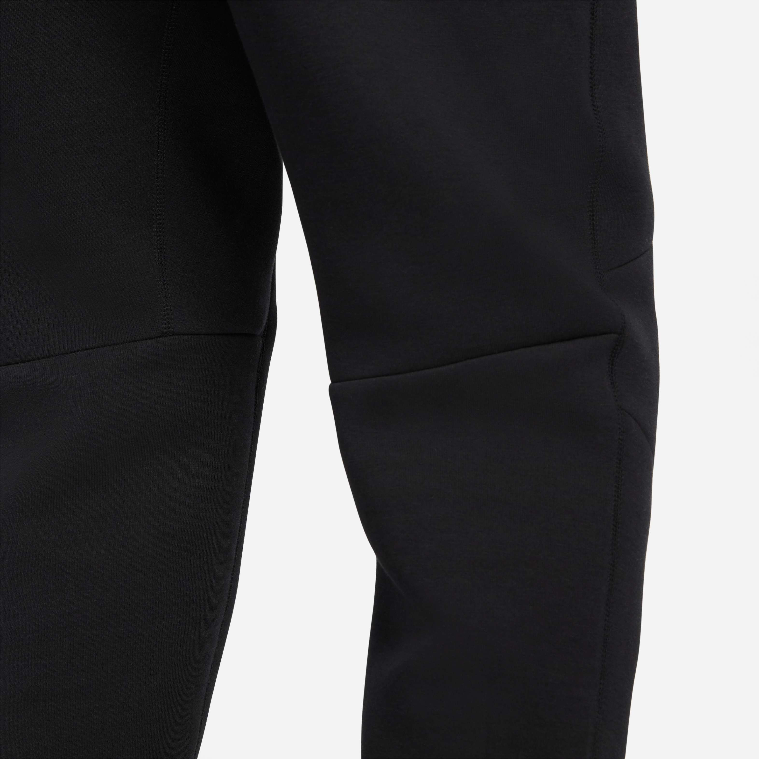 Nike Sportswear Tech Fleece image number 6