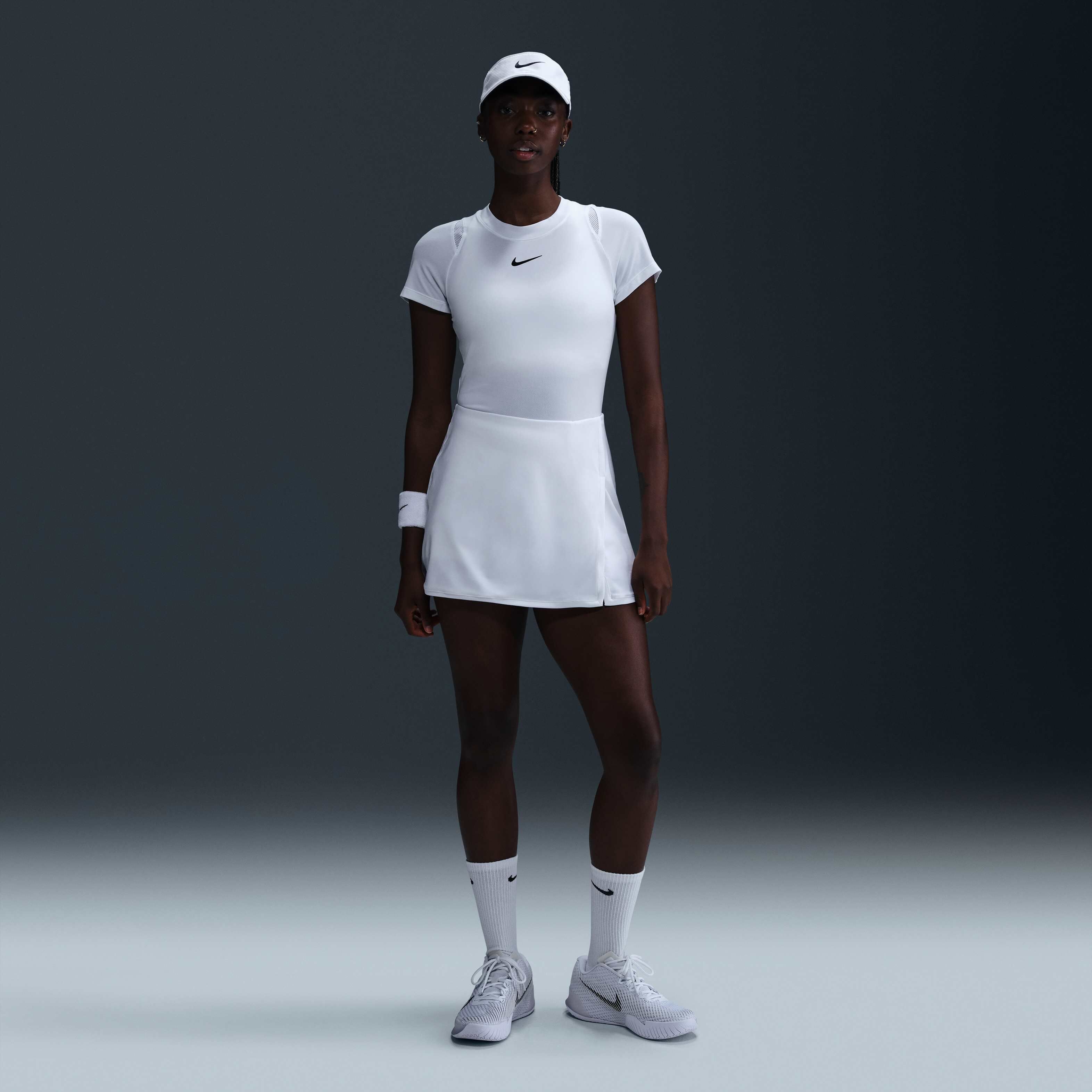 Nike Victory image number 0