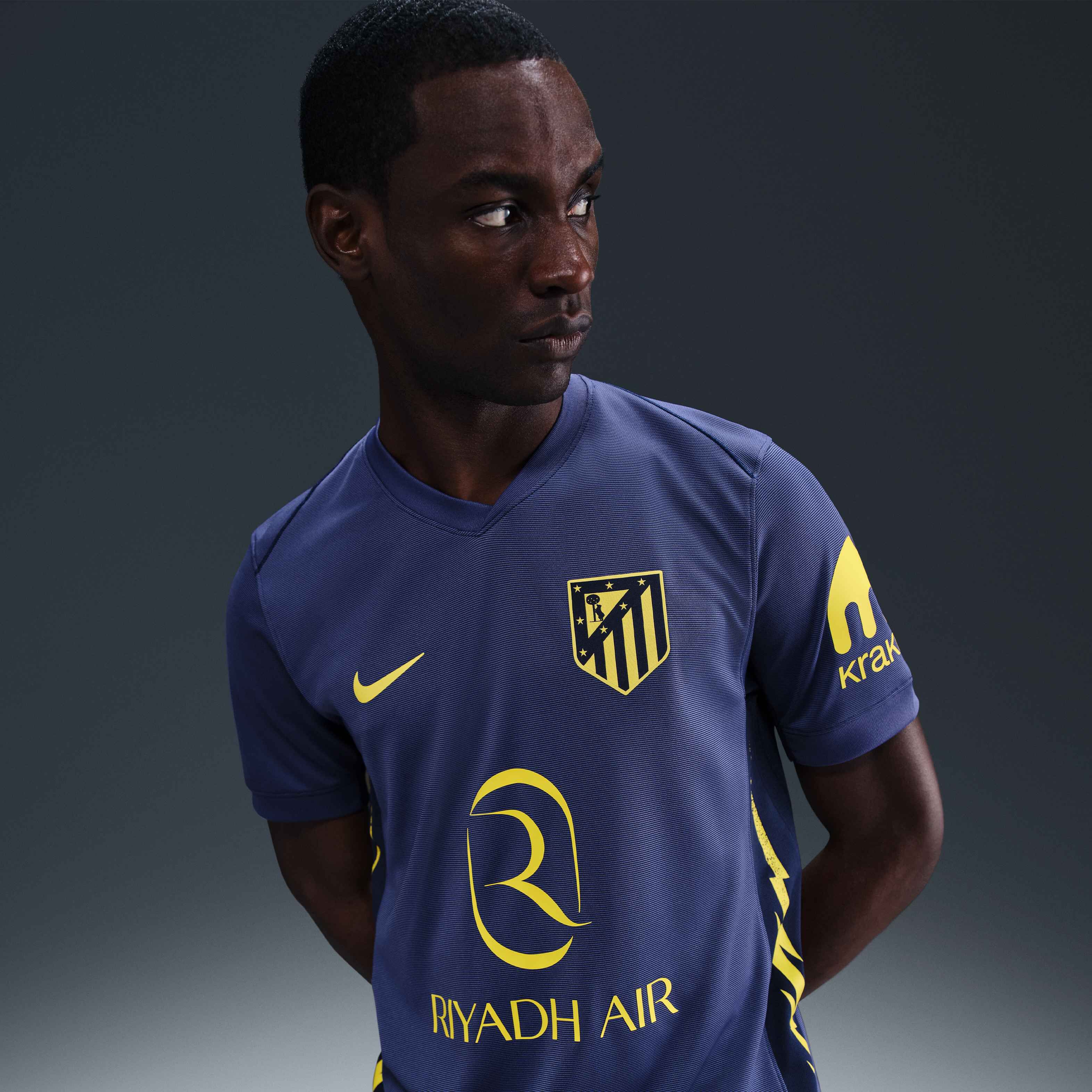 Atl&eacute;tico Madrid 2025/26 Stadium Away image number 0