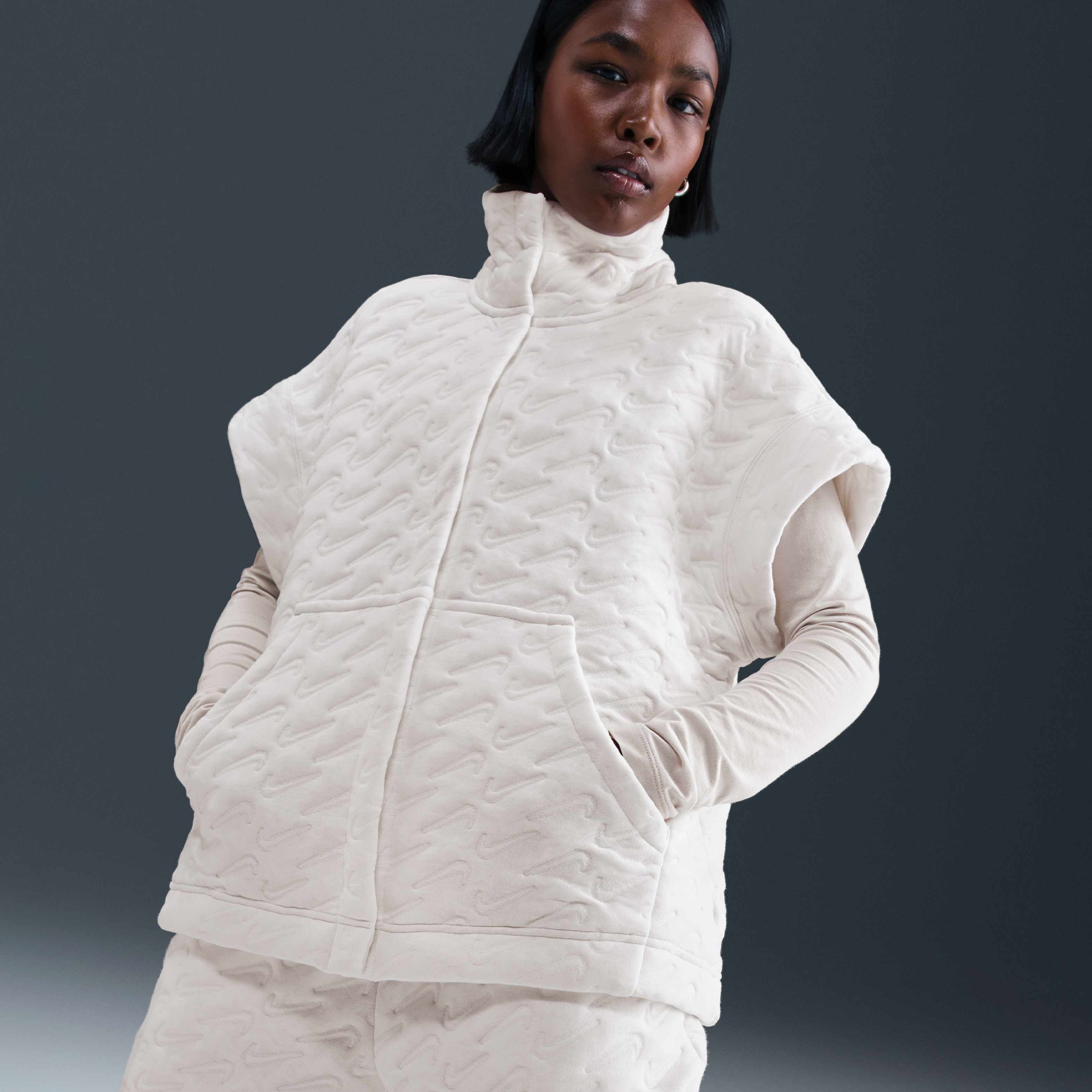 نايكي سبورتسوير فينيكس فليس image number 2