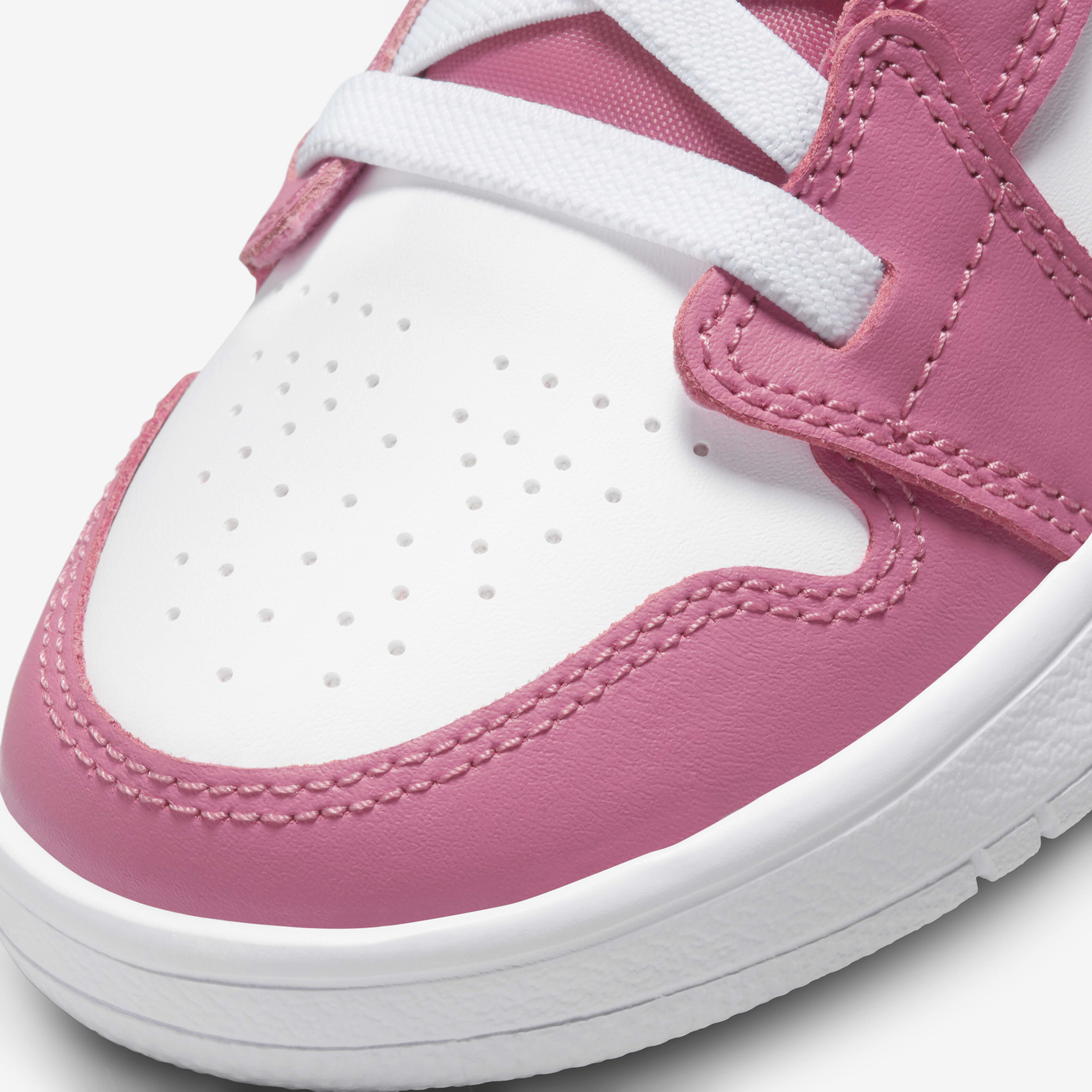 Jordan 1 Low Alt image number 6