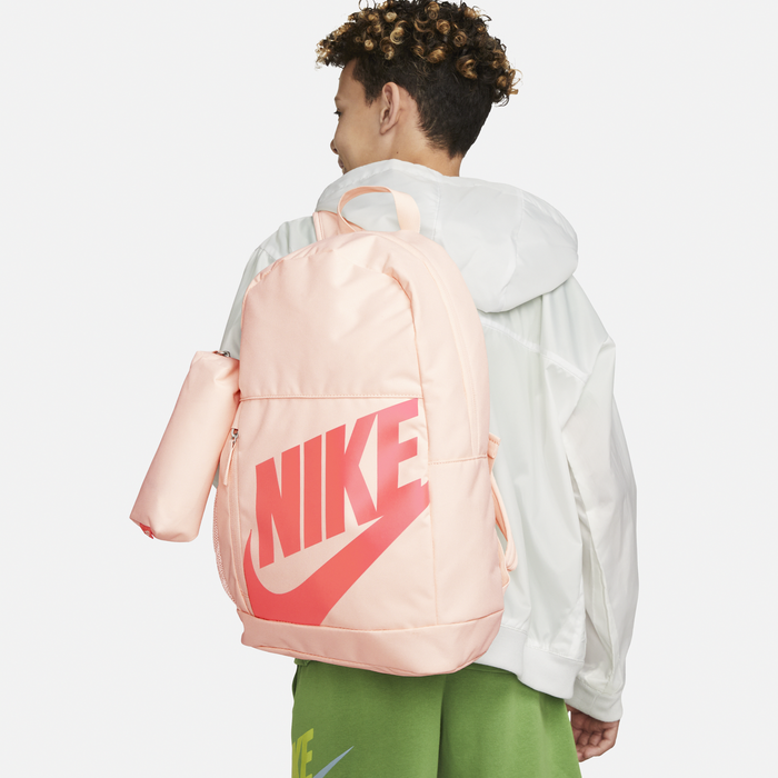 Nike sales backpack size