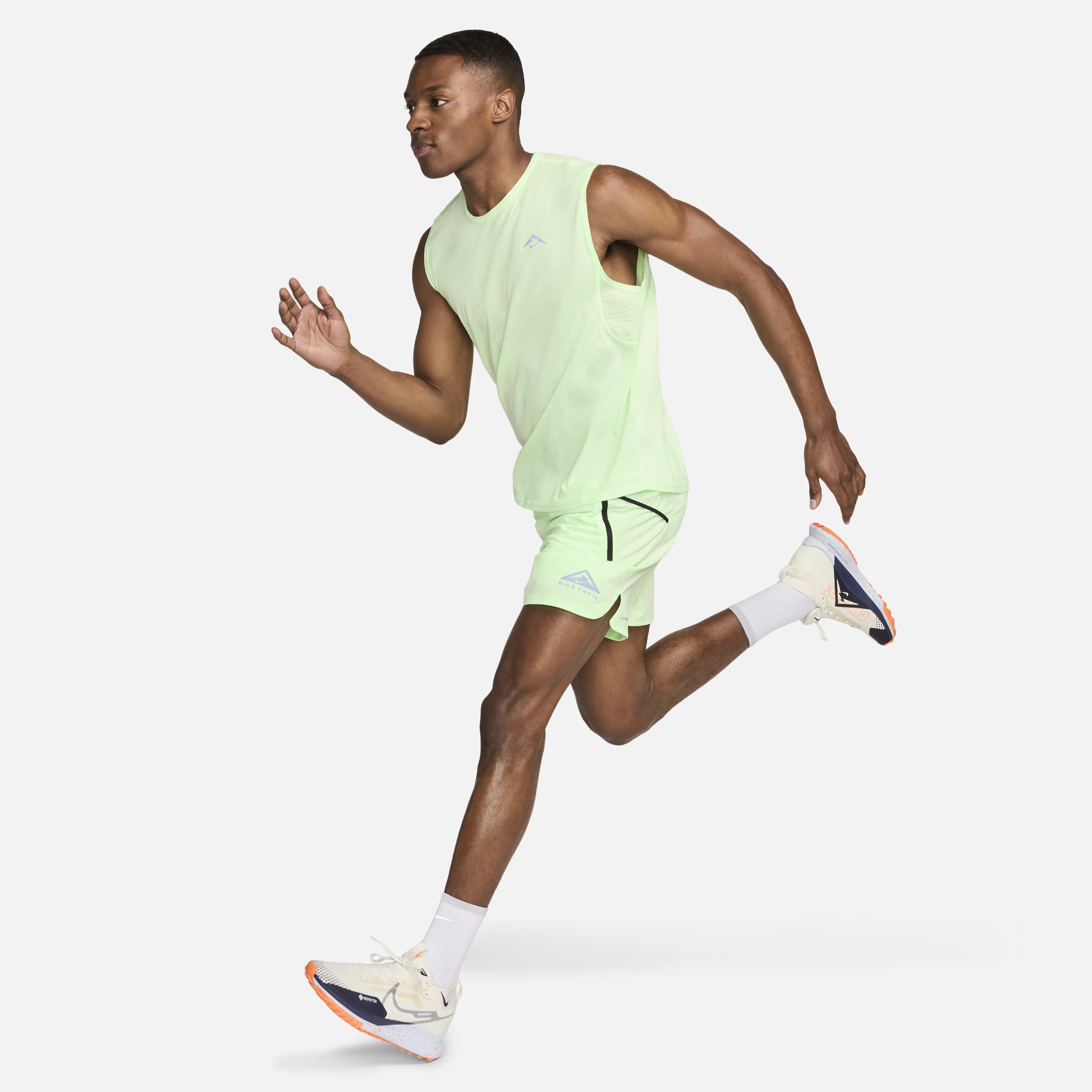 Nike Trail Solar Chase image number 6