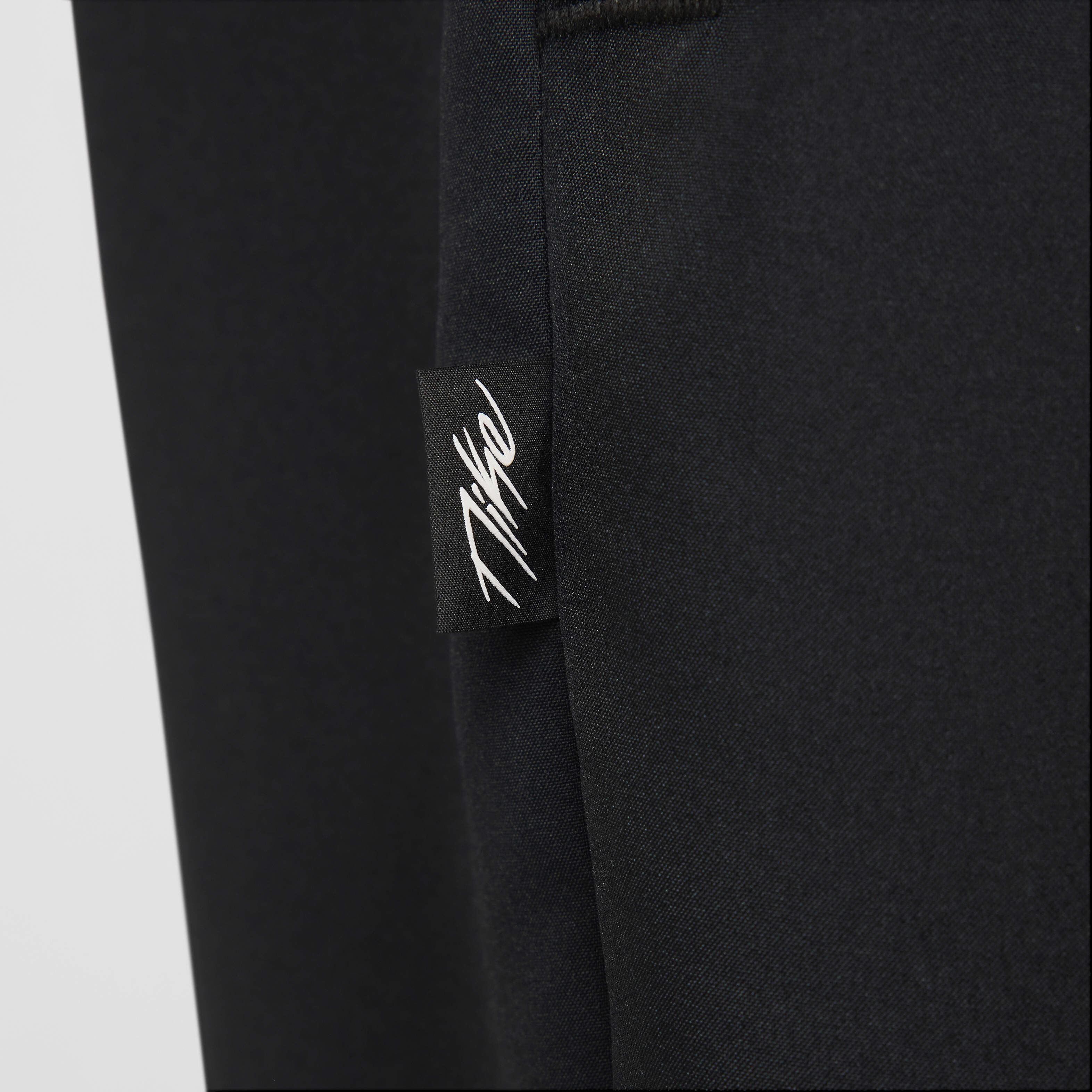 نايكي ايكون image number 11