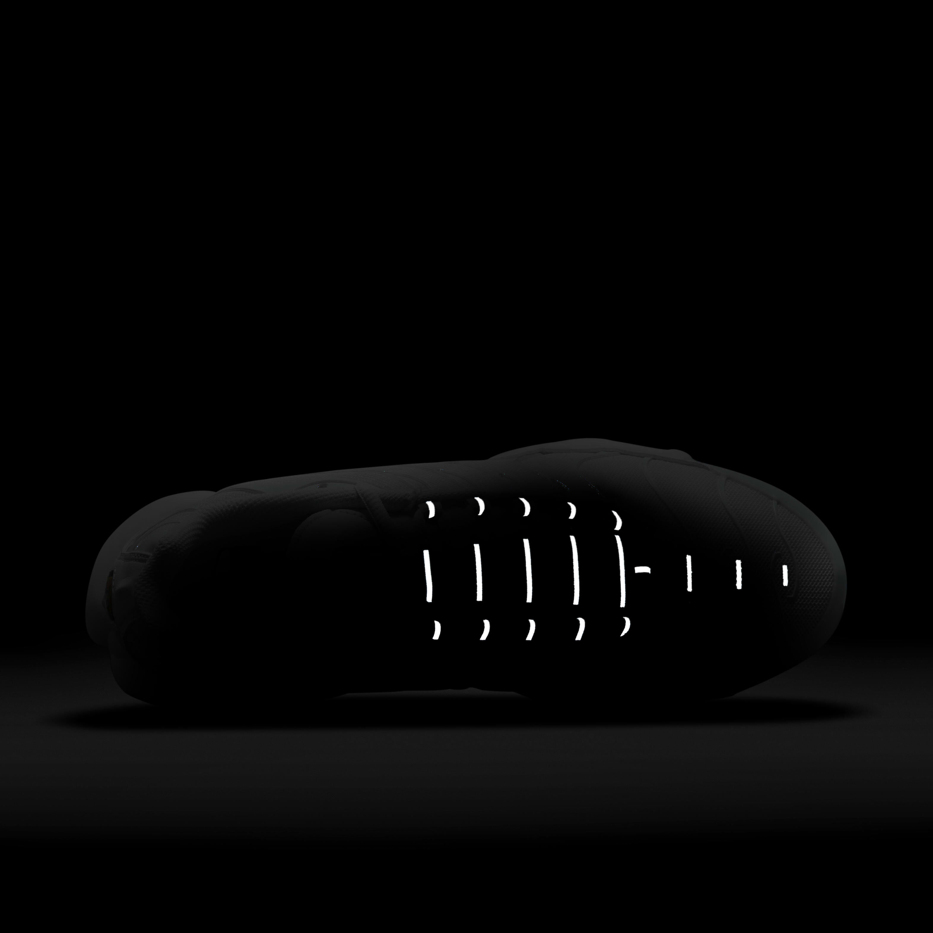 Nike Air Max Plus image number 8