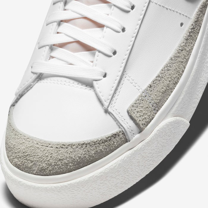 Nike Blazer Low Platform image number 7 Nike Blazer Low Platform image number 7