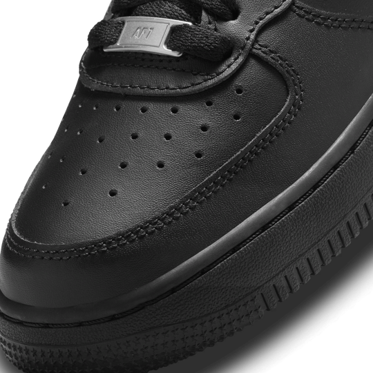 Shop Air Force 1 Mid LE Older Kids Shoe Nike KSA