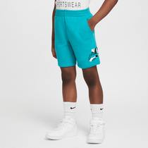 نايكي سبورتوير 'اوتسايد ذا لاينز'