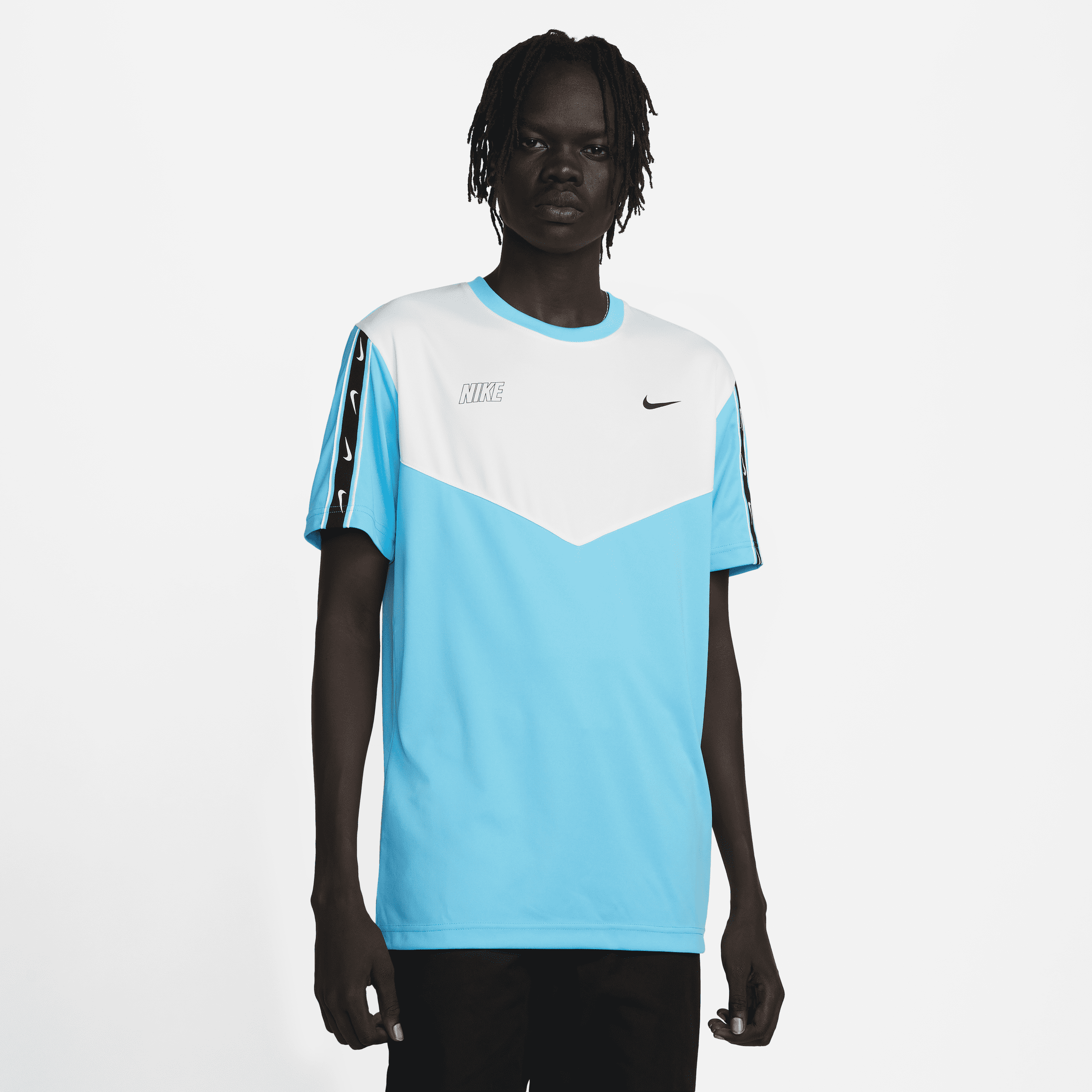 Nike block on sale t shirt