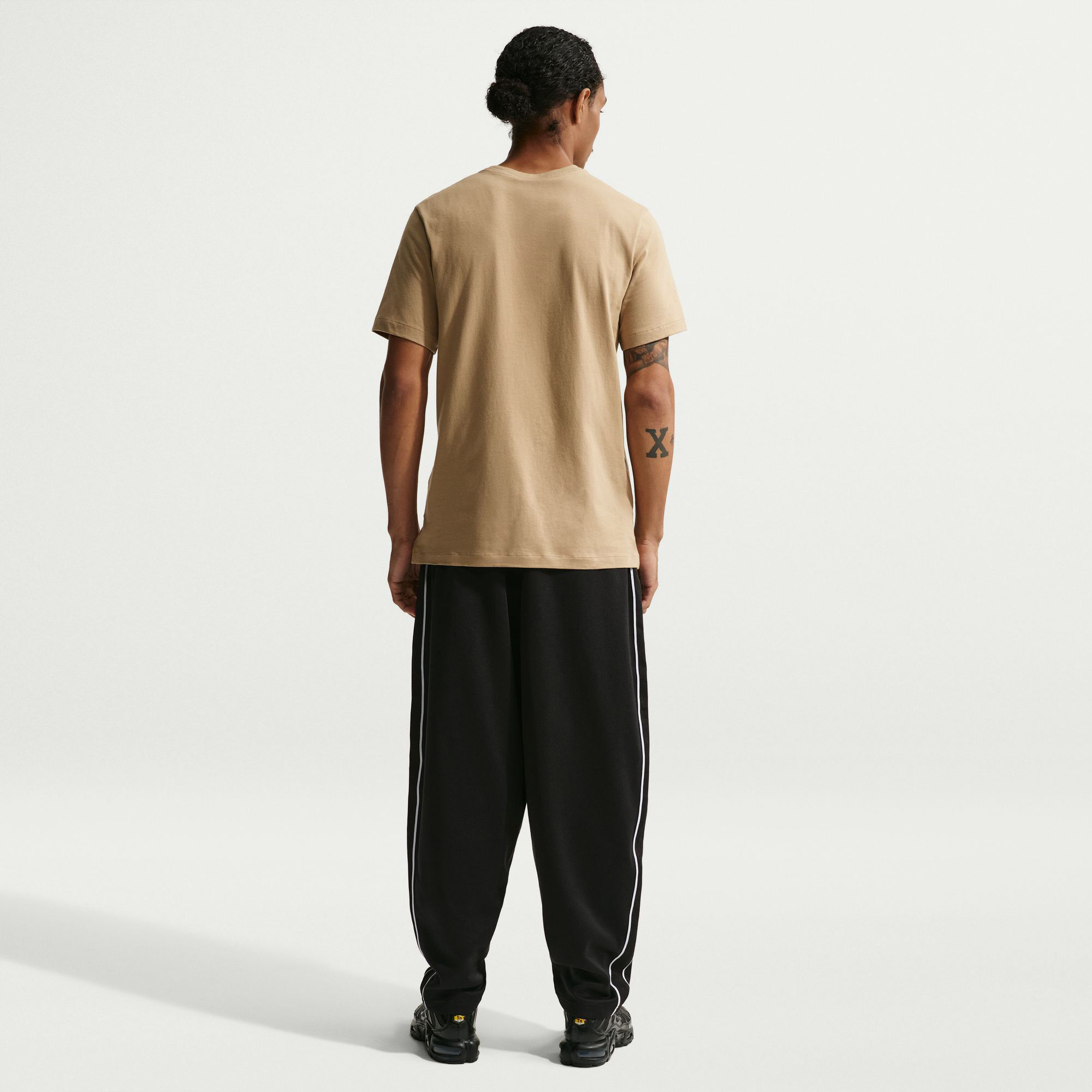 Nike Sportswear image number 1