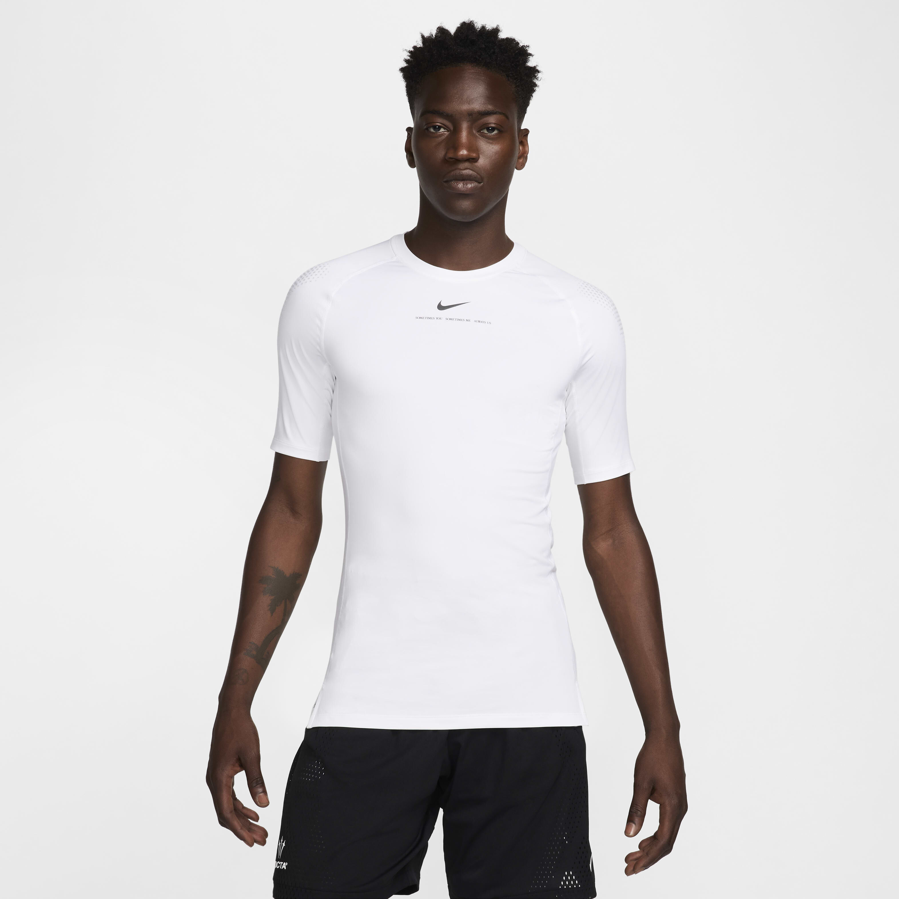 【本物保証 /関税・送料無料】Nike NOCTA Short Sleeve Top NOCTA Men's Short-Sleeve Base Layer Top. Nike ID