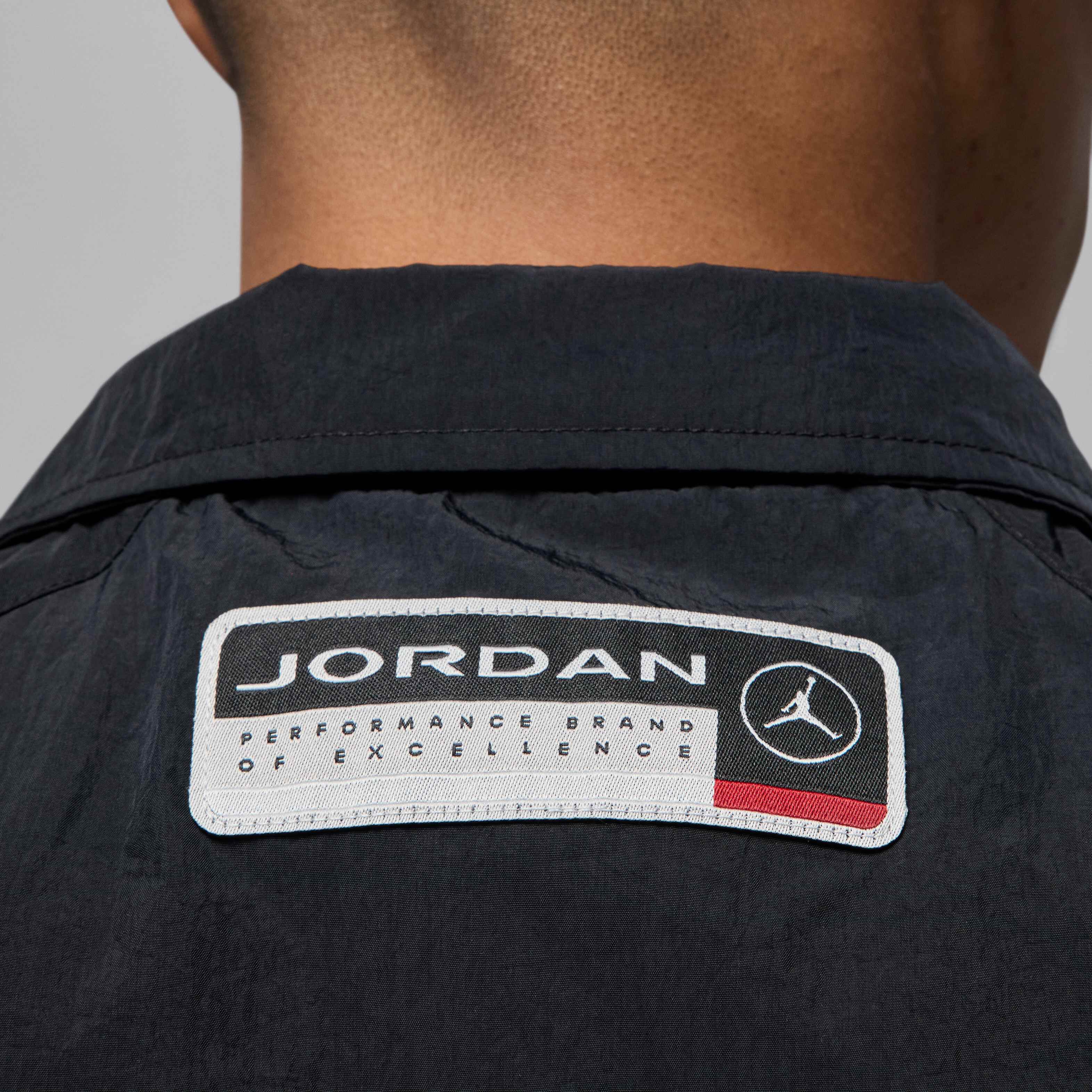 Jordan Essentials image number 4