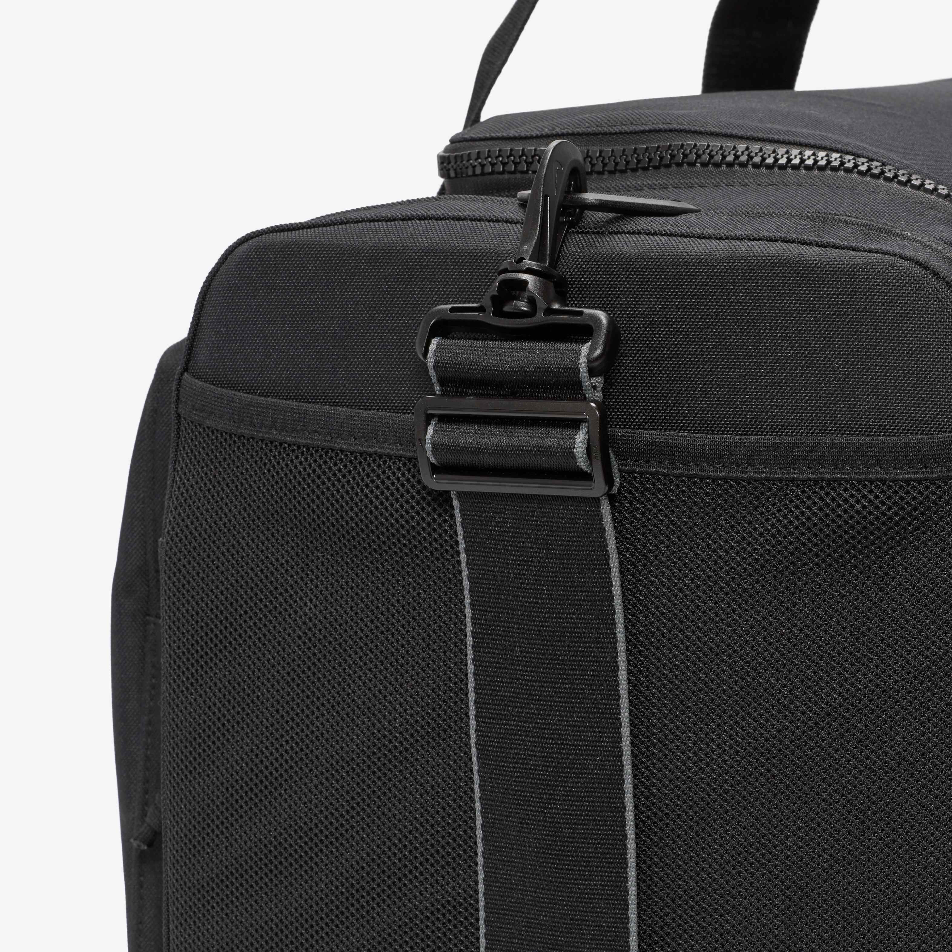 Nike Utility Power image number 8