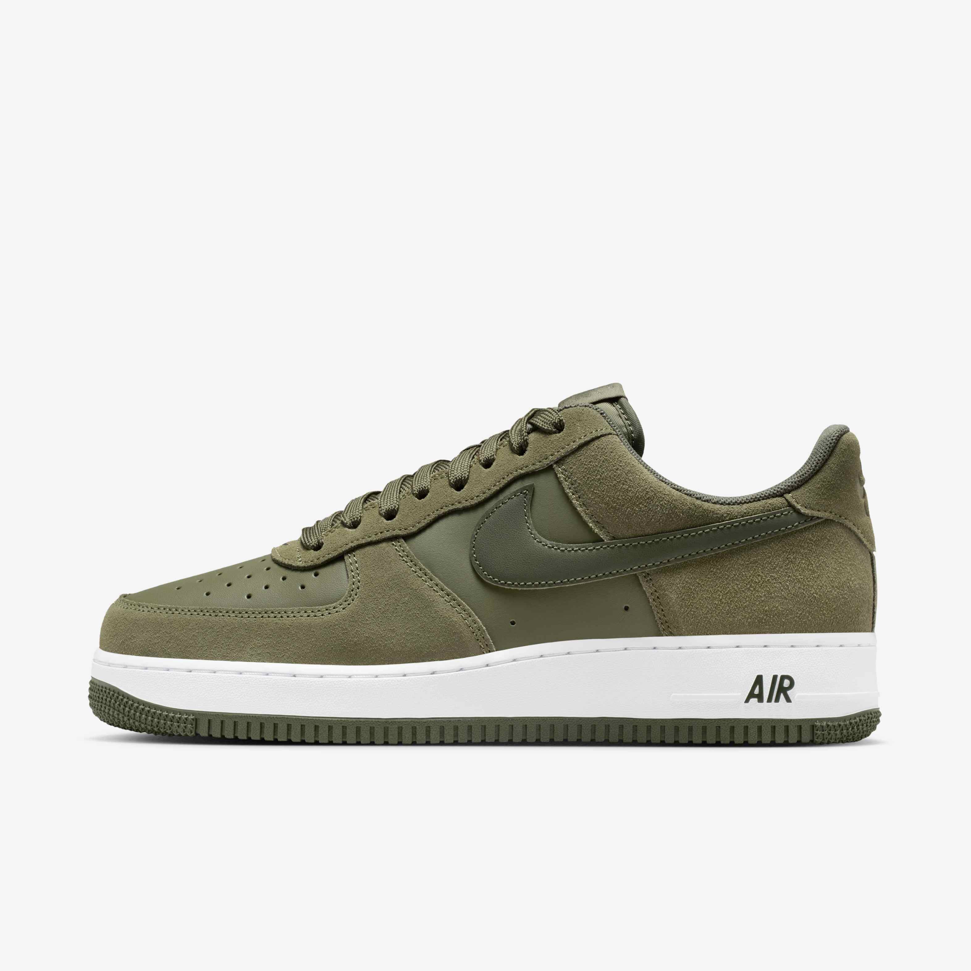 Nike Air Force 1 '07 LV8 image number 0