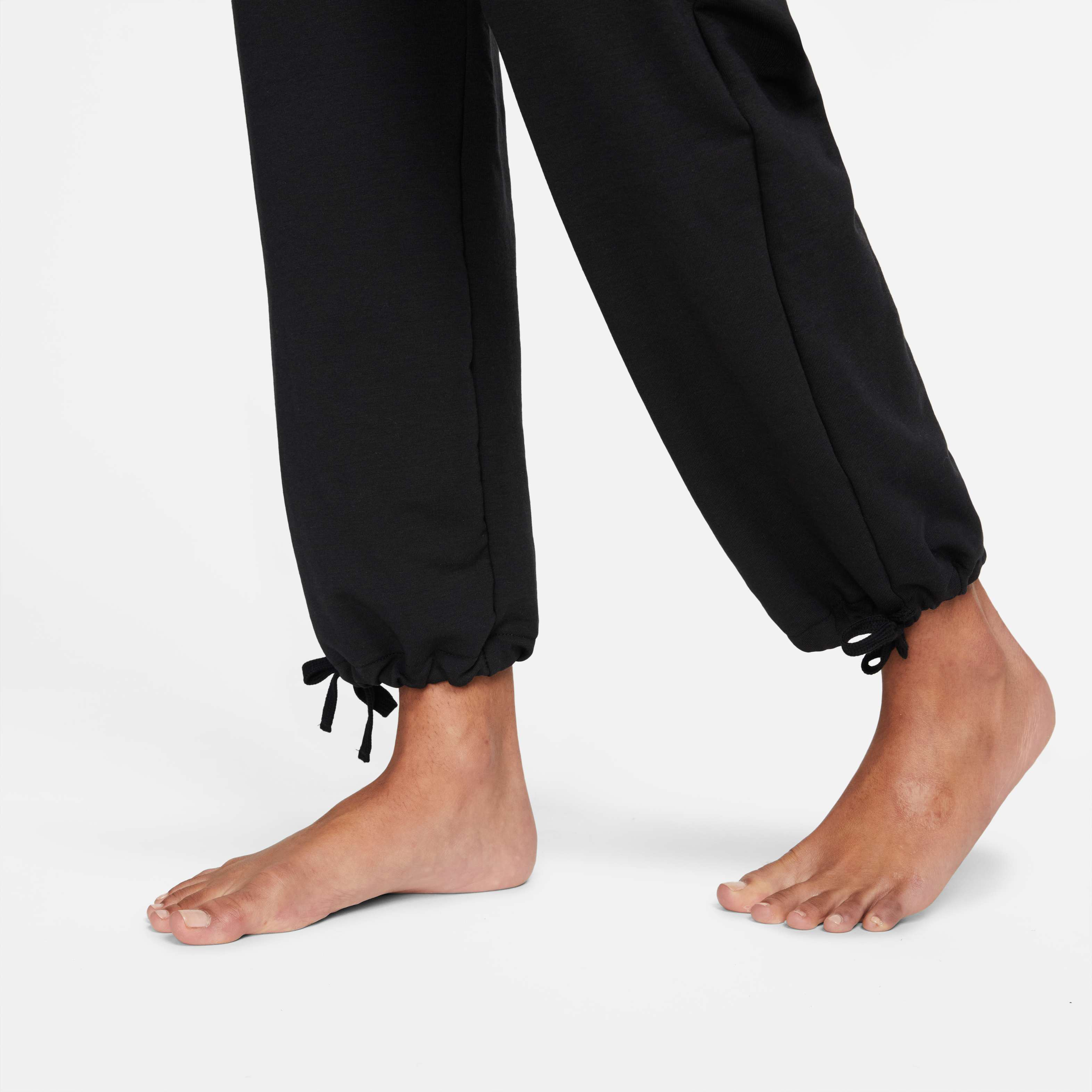 Nike Yoga Dri-FIT image number 4