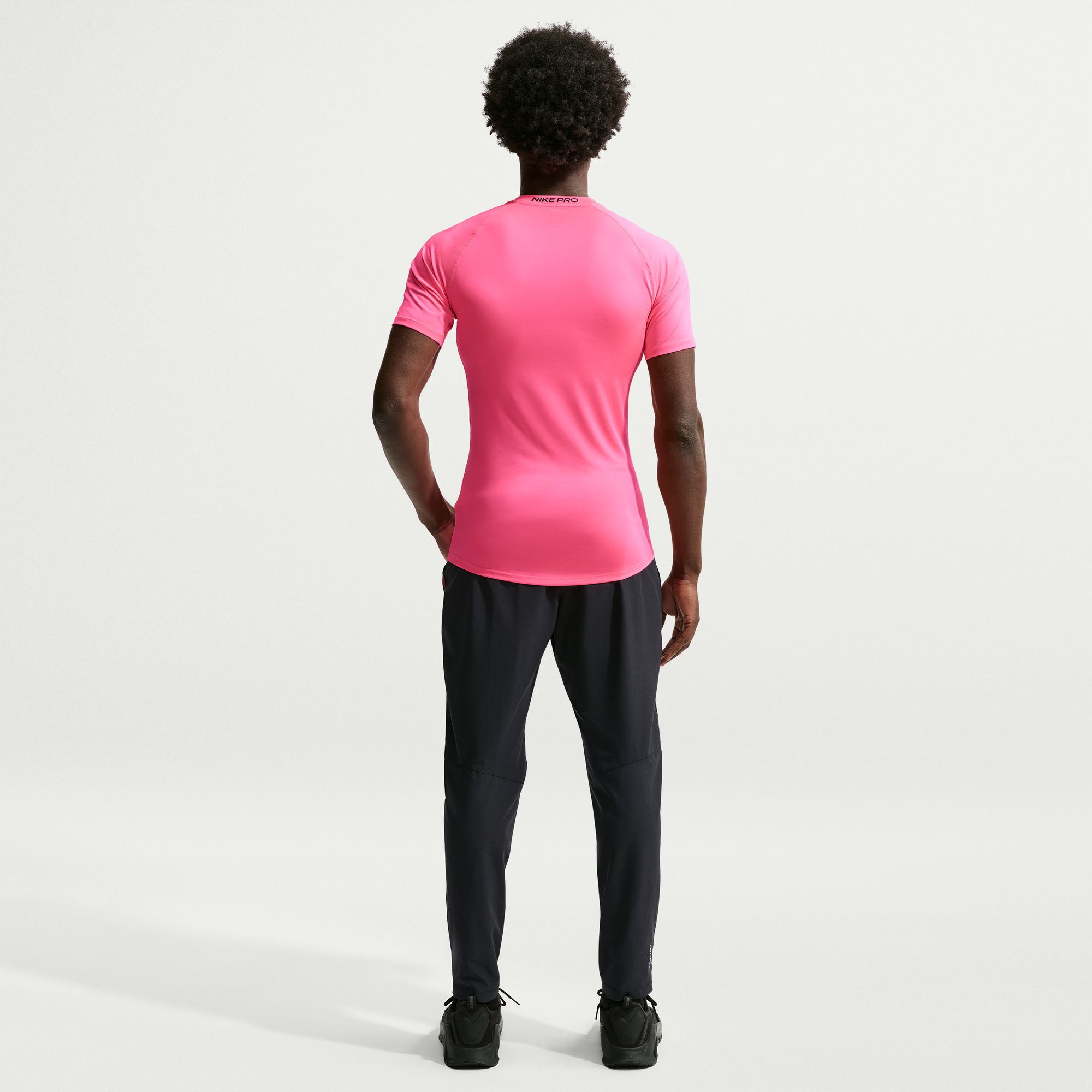 Nike Pro image number 1