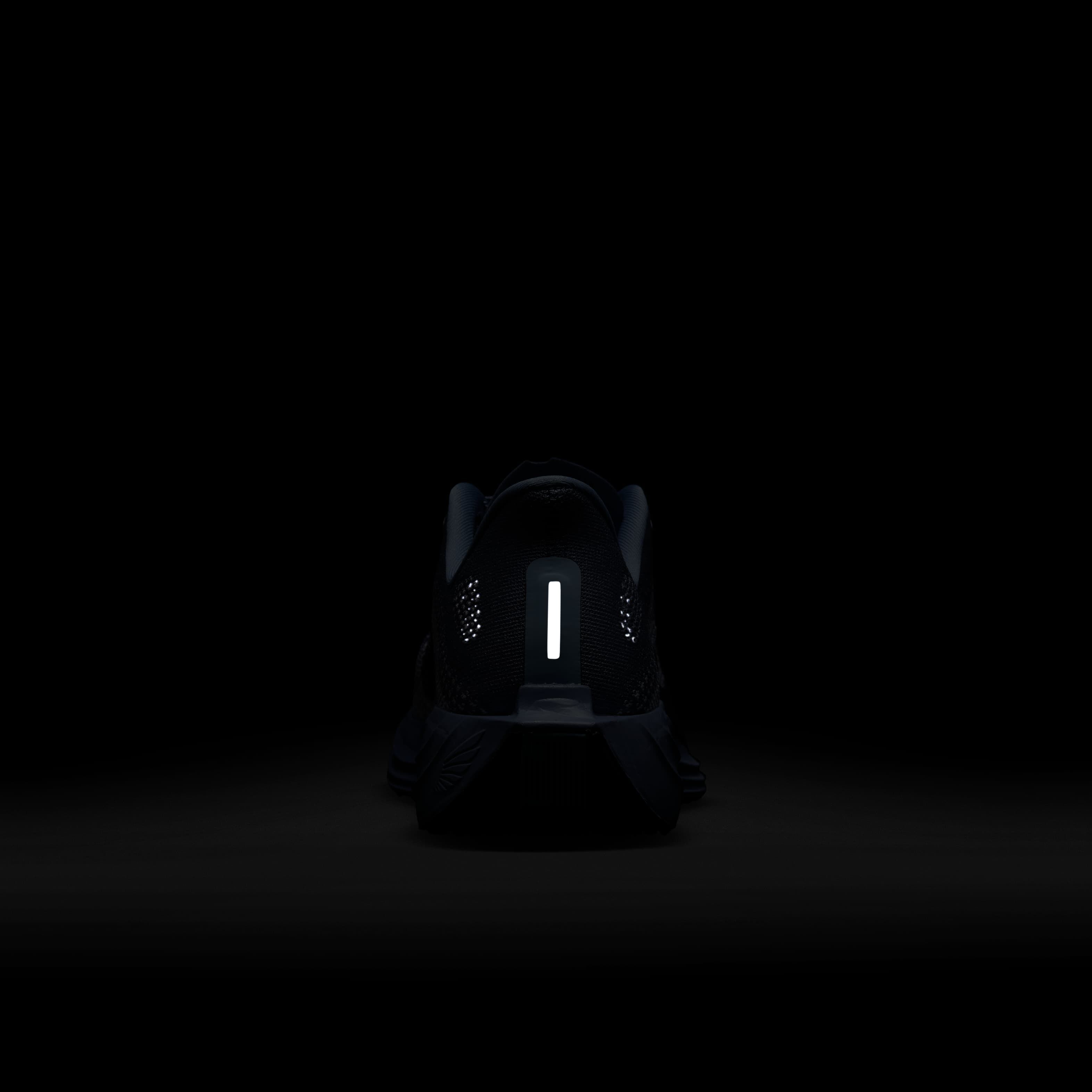 Nike Pegasus Plus image number 9