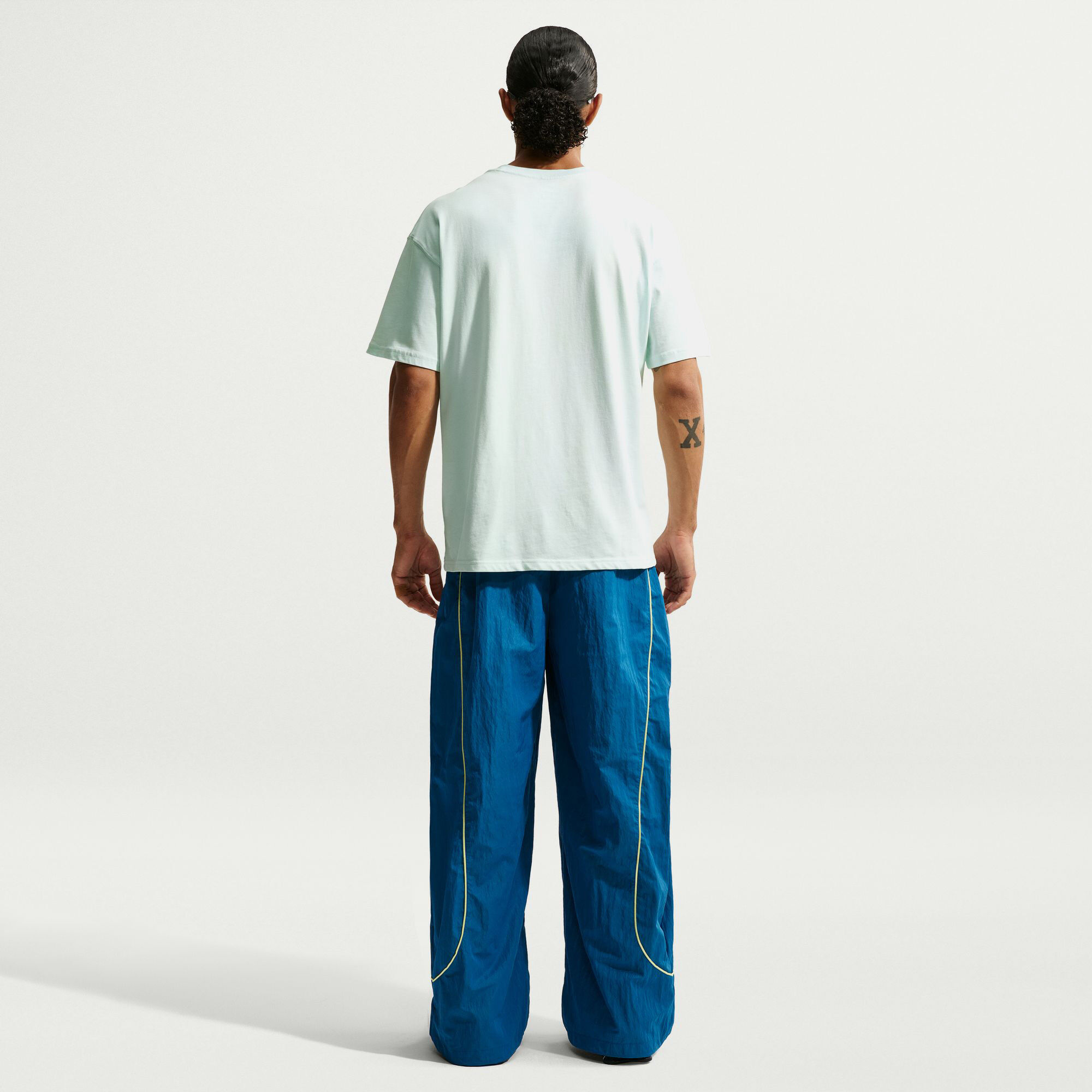 نايكي سبورتسوير image number 1