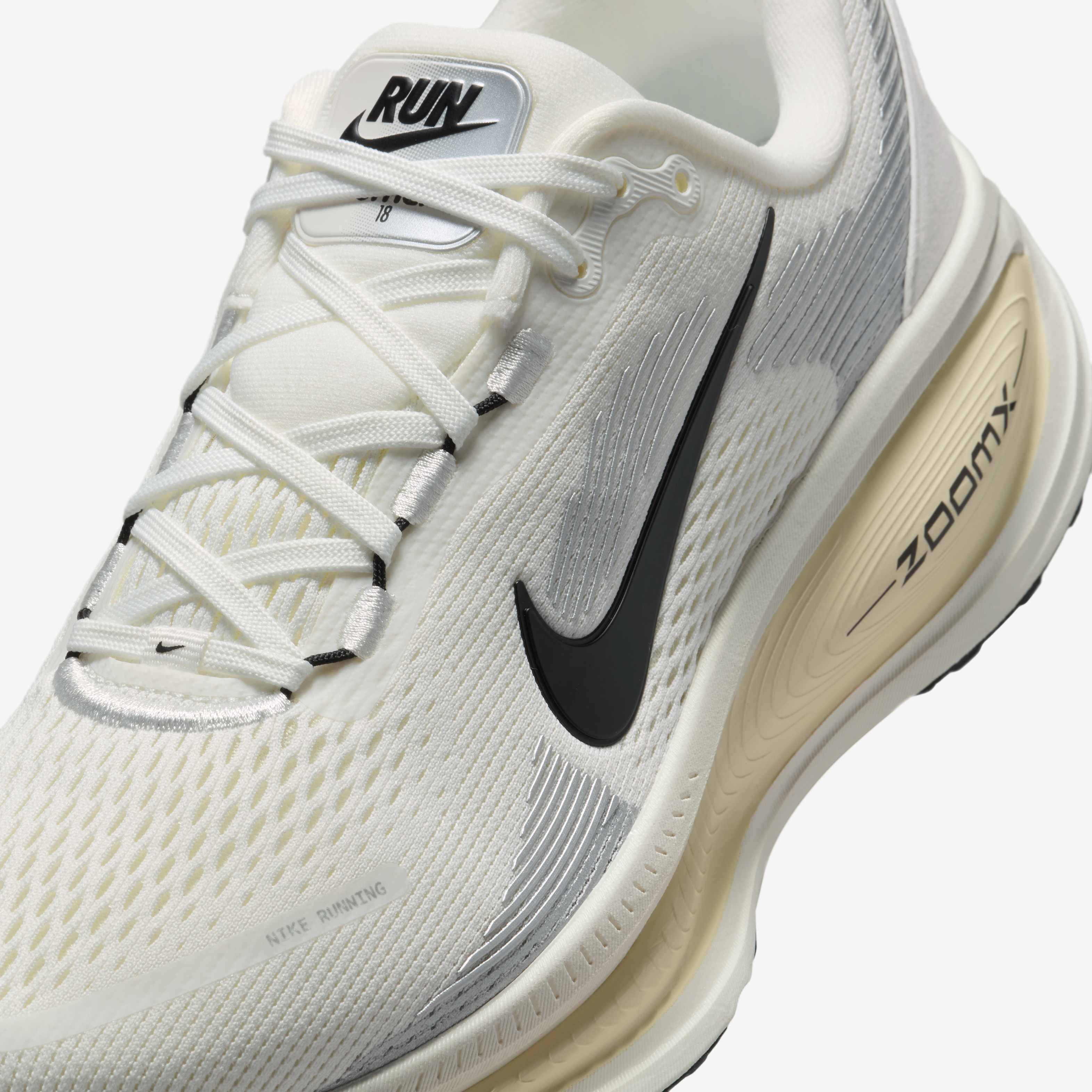 Nike Vomero 18 image number 6