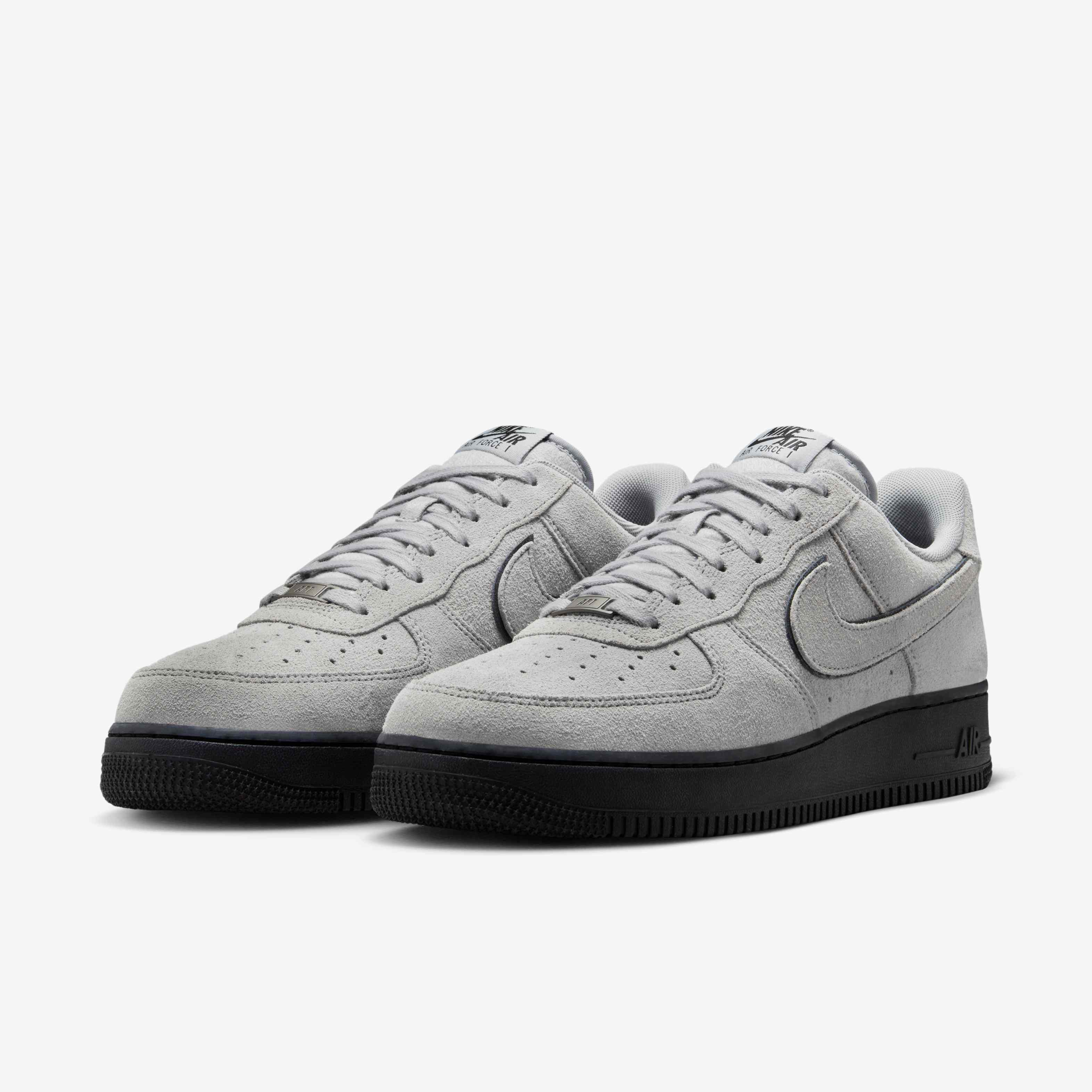 Nike Air Force 1 '07 LV8 image number 4