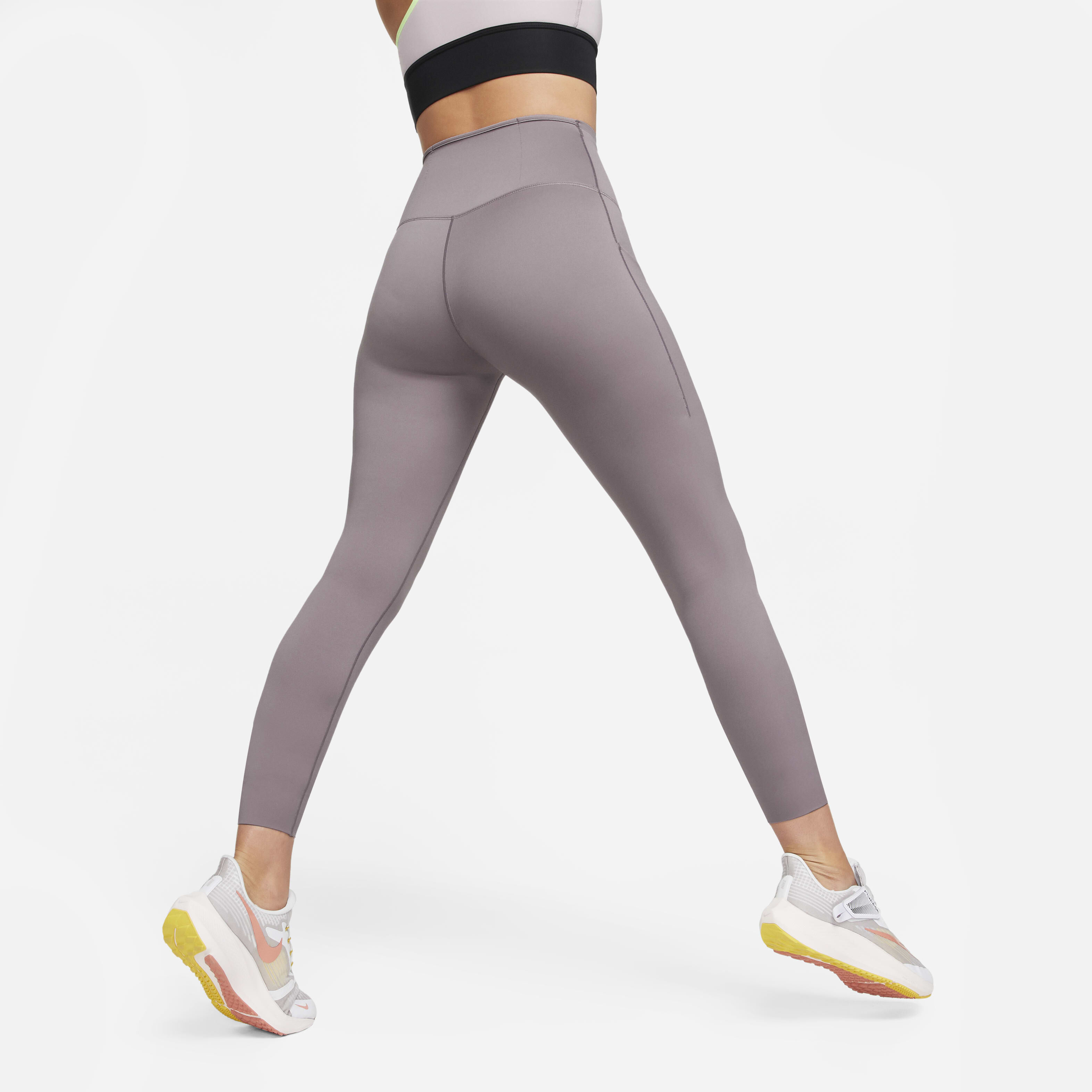 نايكي جو image number 1