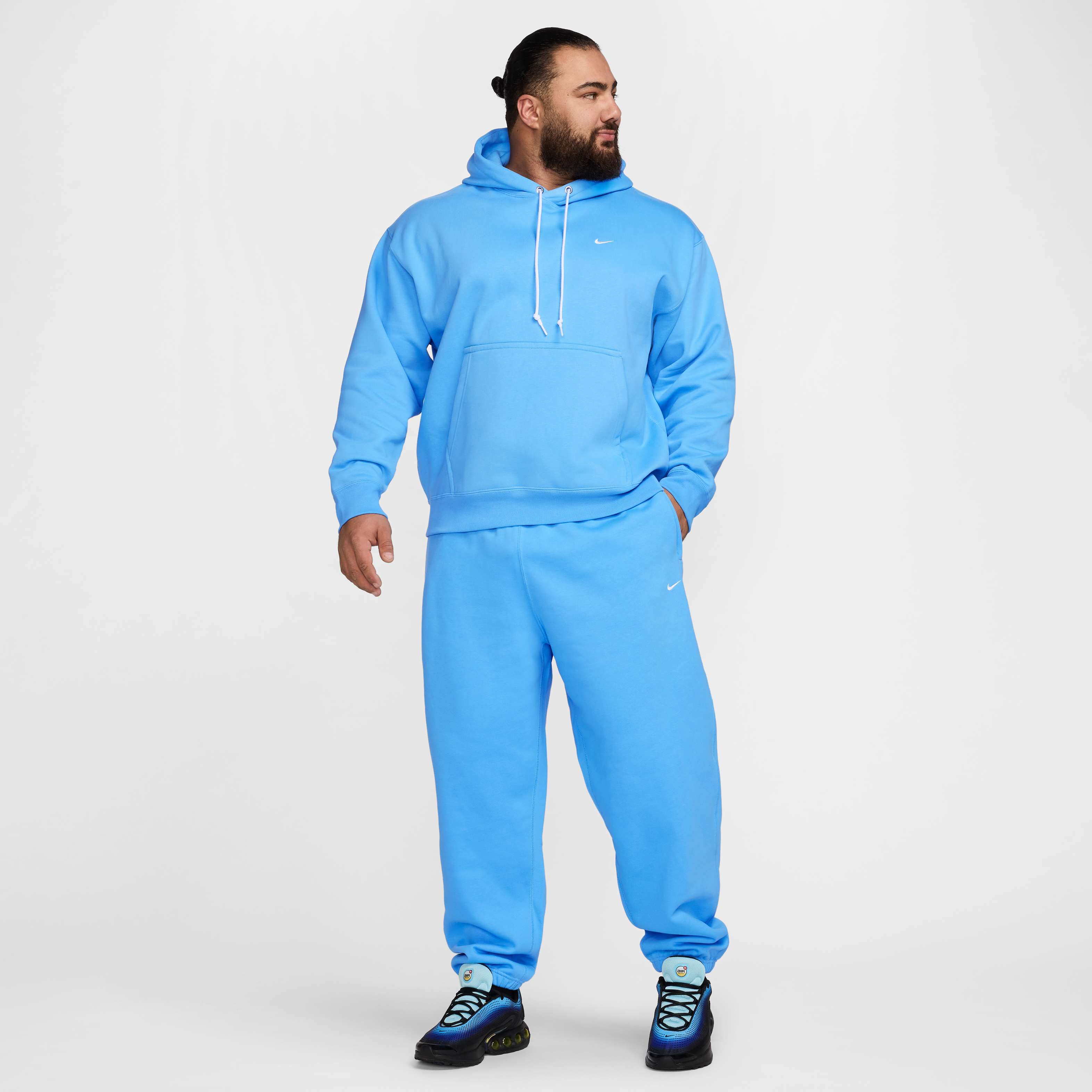 نايكي سولو سووش image number 13