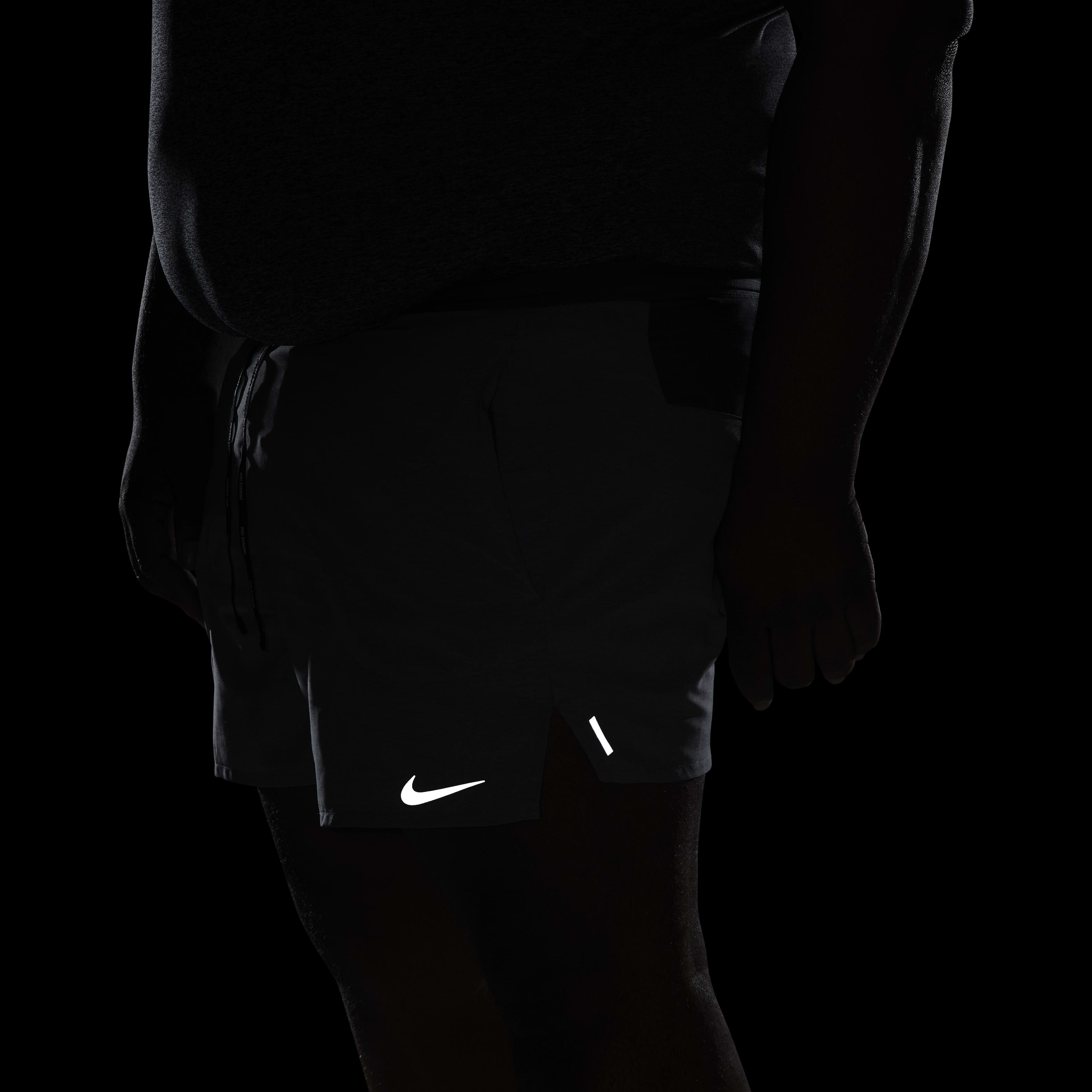 Nike Flex Stride image number 15