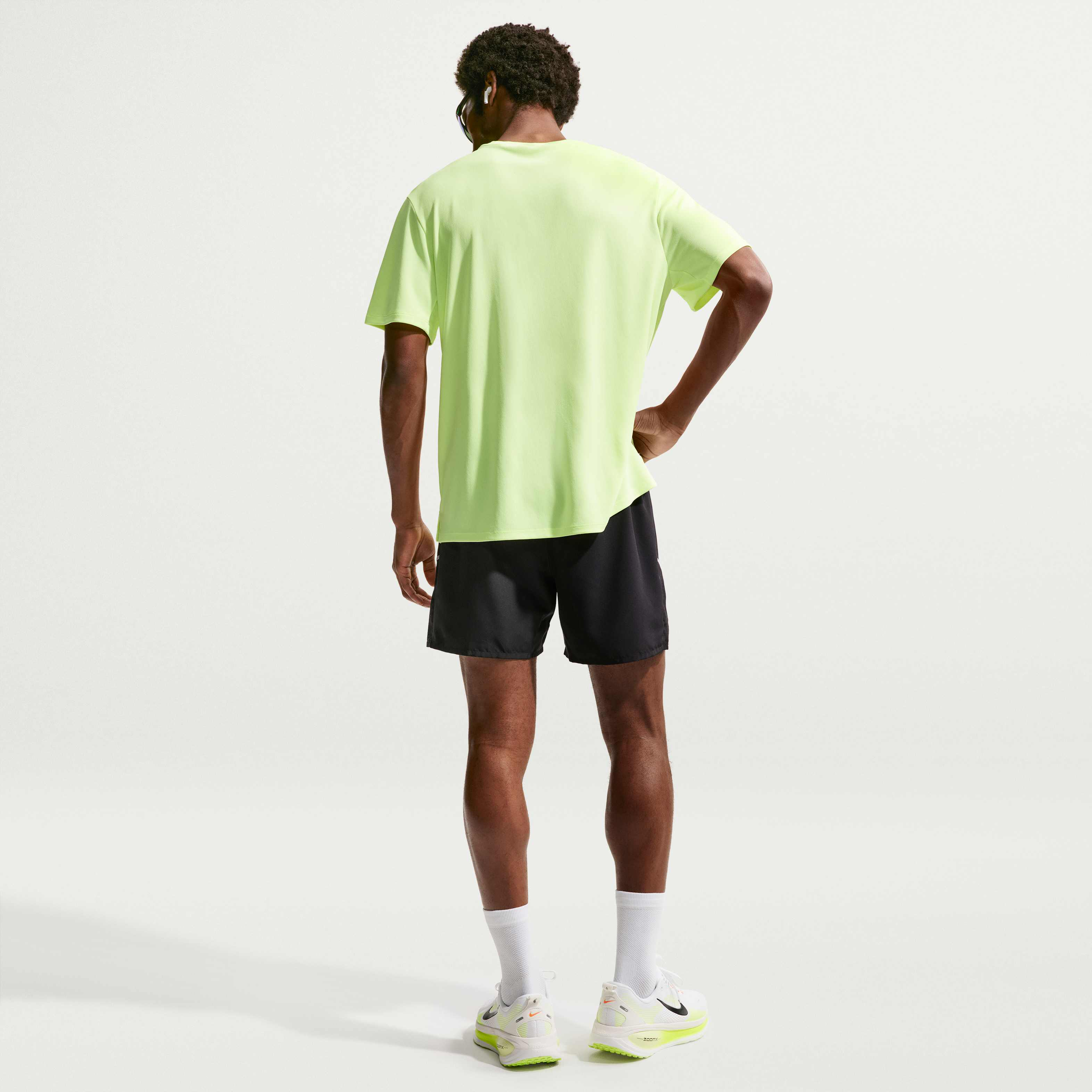 Nike Miler image number 4