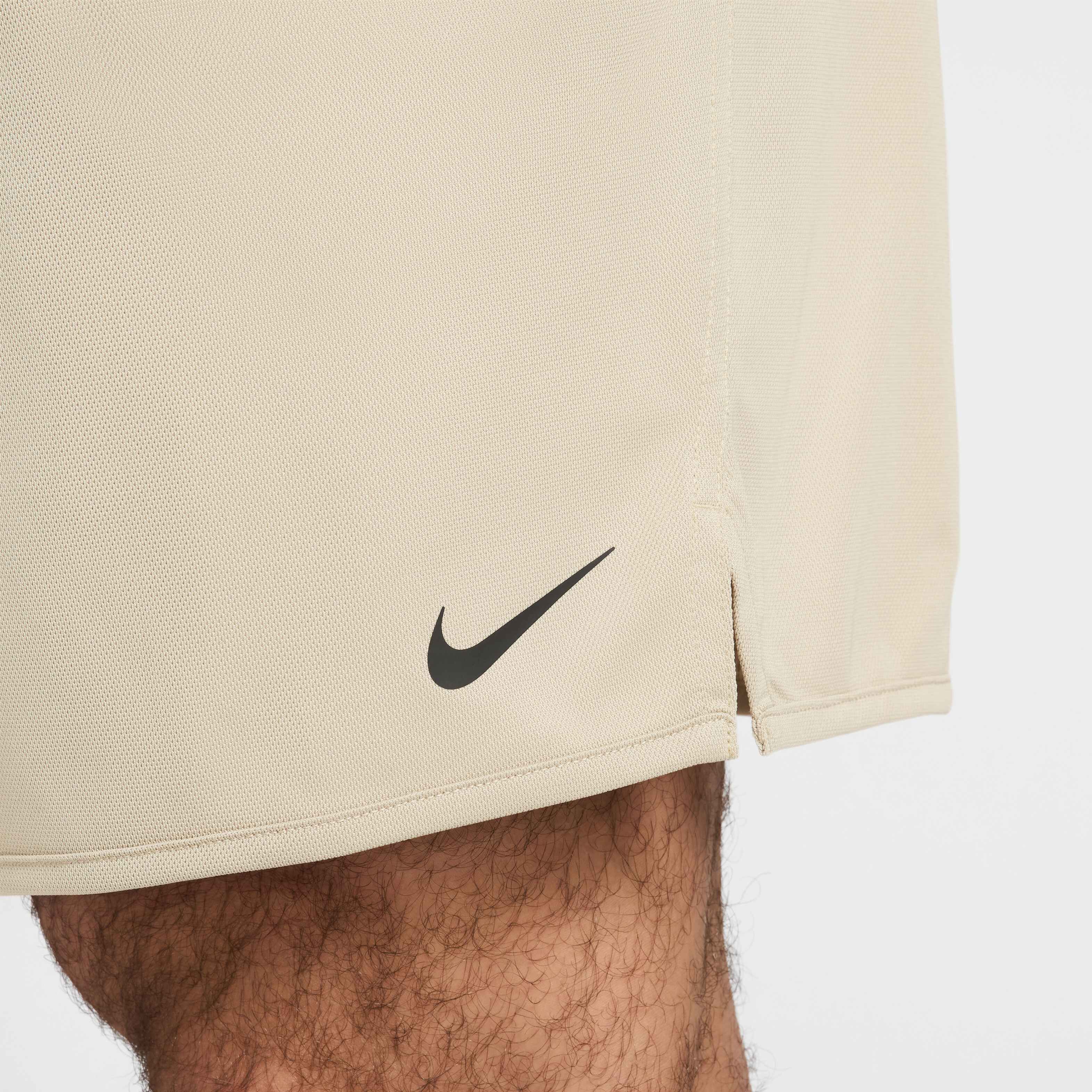 نايكي توتاليتي image number 12