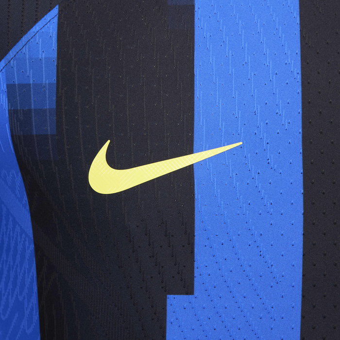 Inter Milan 2023/24 Match Home image number 4 Inter Milan 2023/24 Match Home image number 4