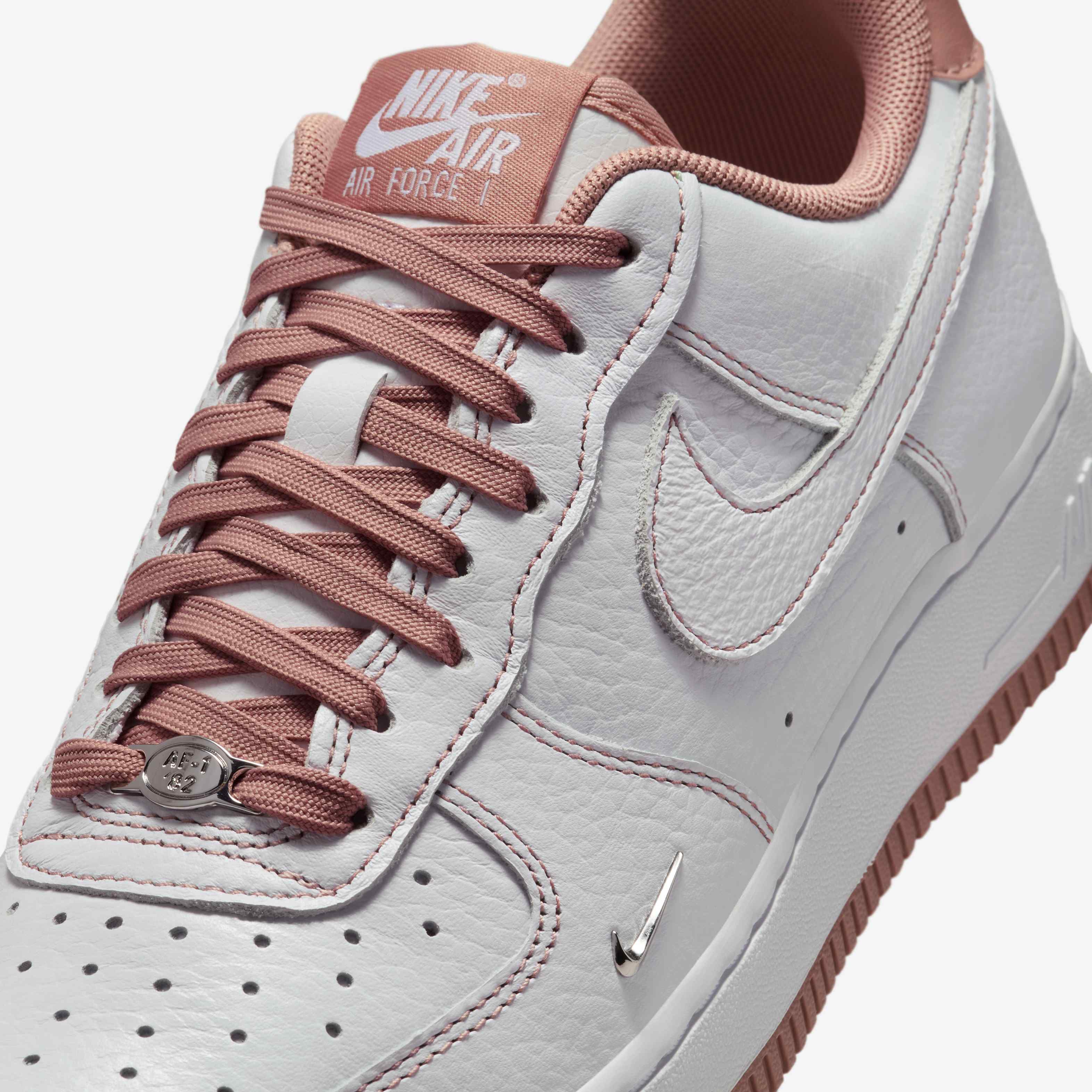 靴 Nike W AIR FORCE 1 '07 MINI JEWEL 28cm Nike Wmns Air Force 1 '07 'Mini Jewel - Gorge Green' – TĀKOUT NY
