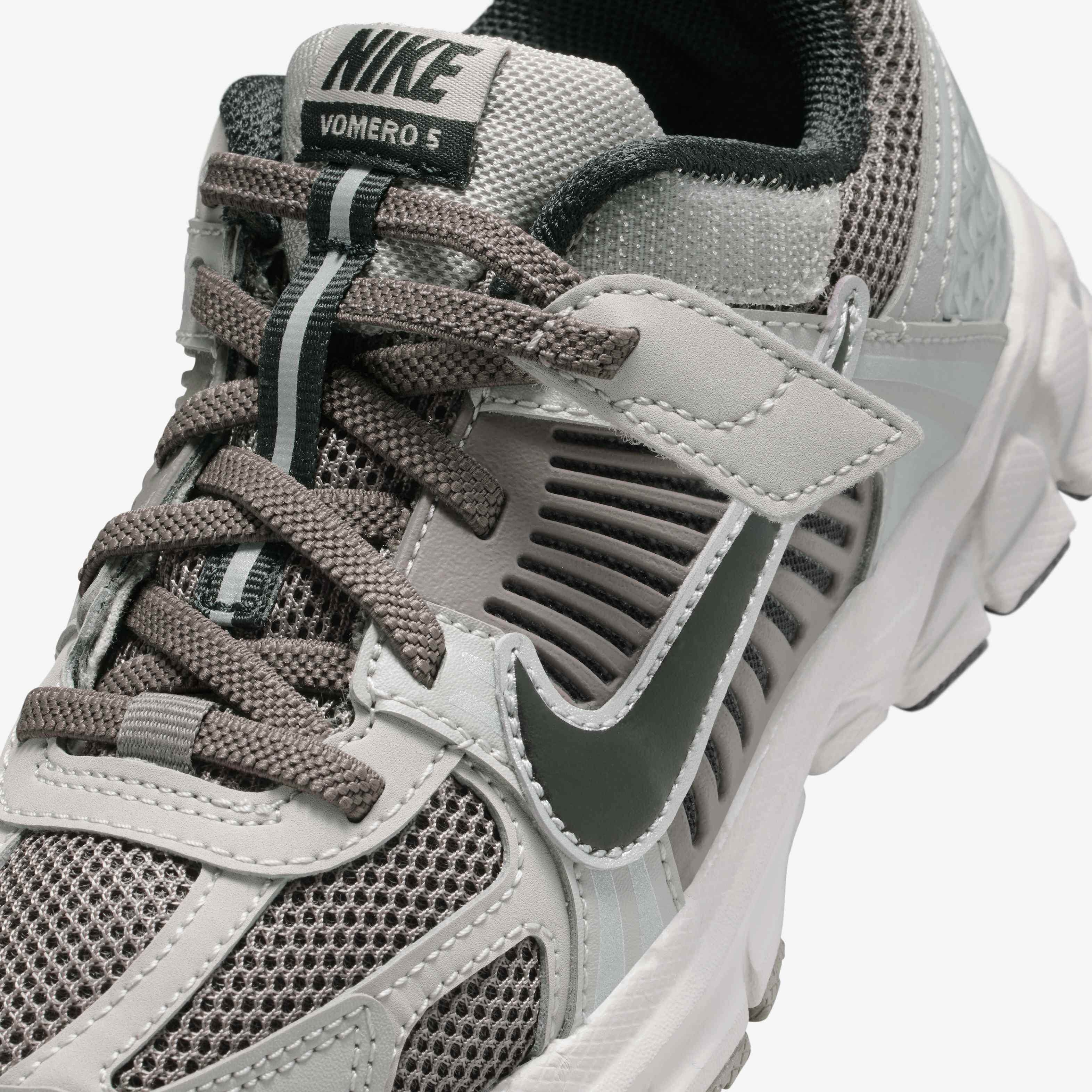 Nike Vomero 5 image number 6