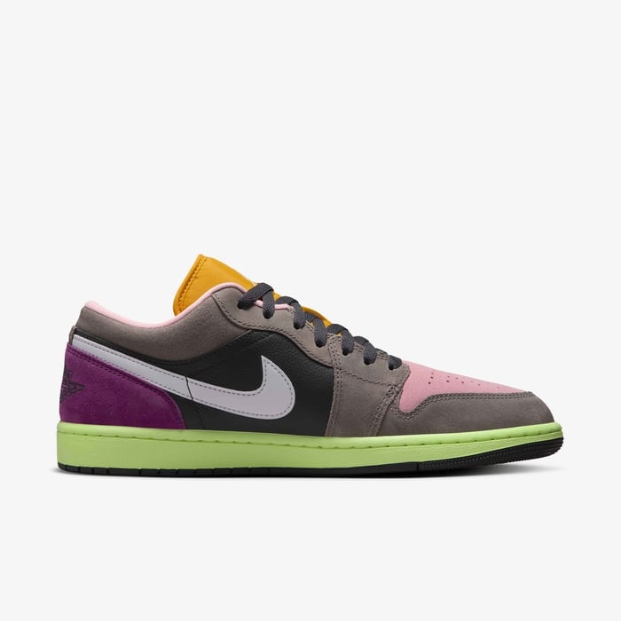 Air Jordan 1 Low SE image number 2 Air Jordan 1 Low SE image number 2
