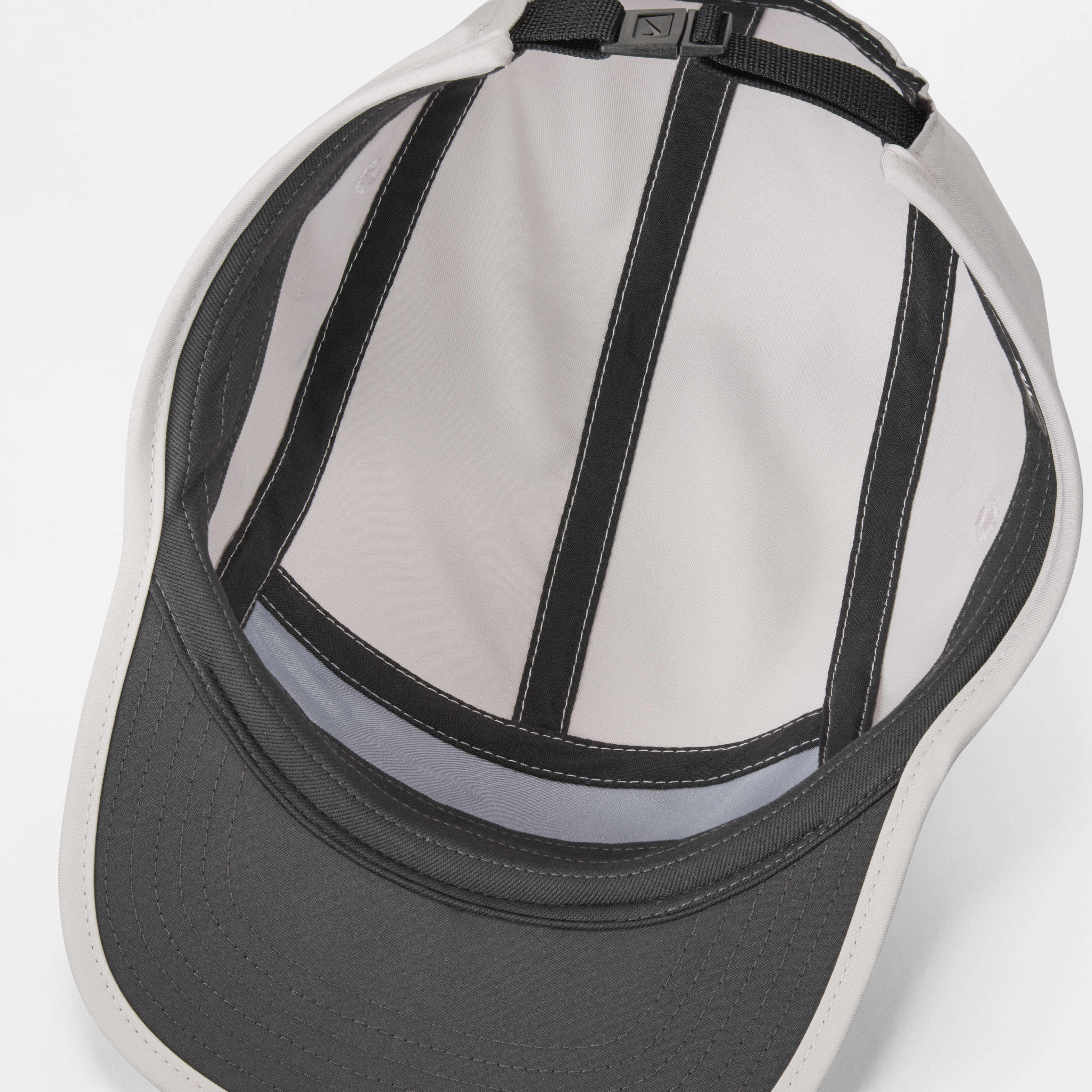 ■Nike■ Dry Fit Fly Unstructured Swoosh Cap White Anthracit Buy Nike Dri-FIT Fly Unstructured Swoosh Cap - Platinum