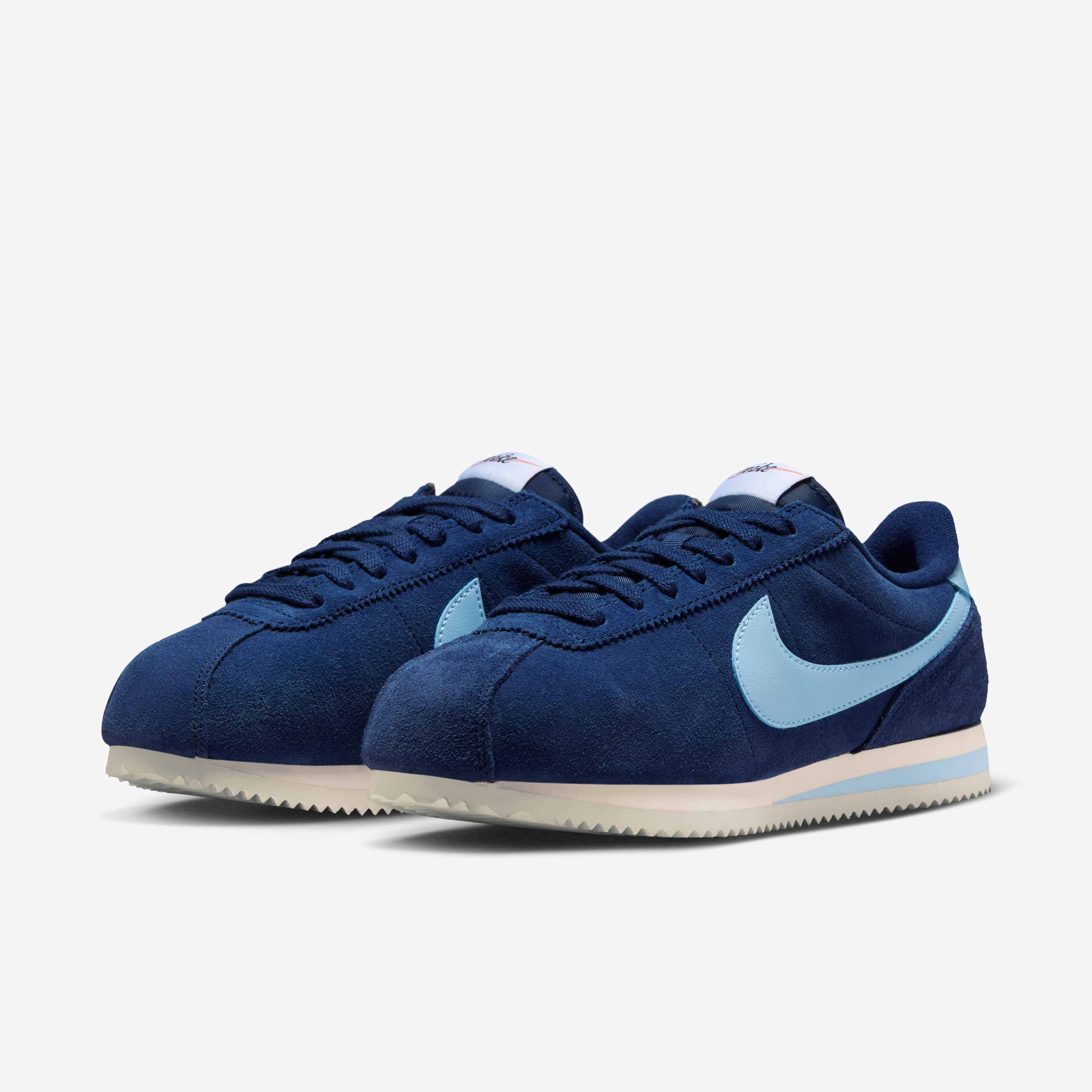 Nike Cortez image number 4