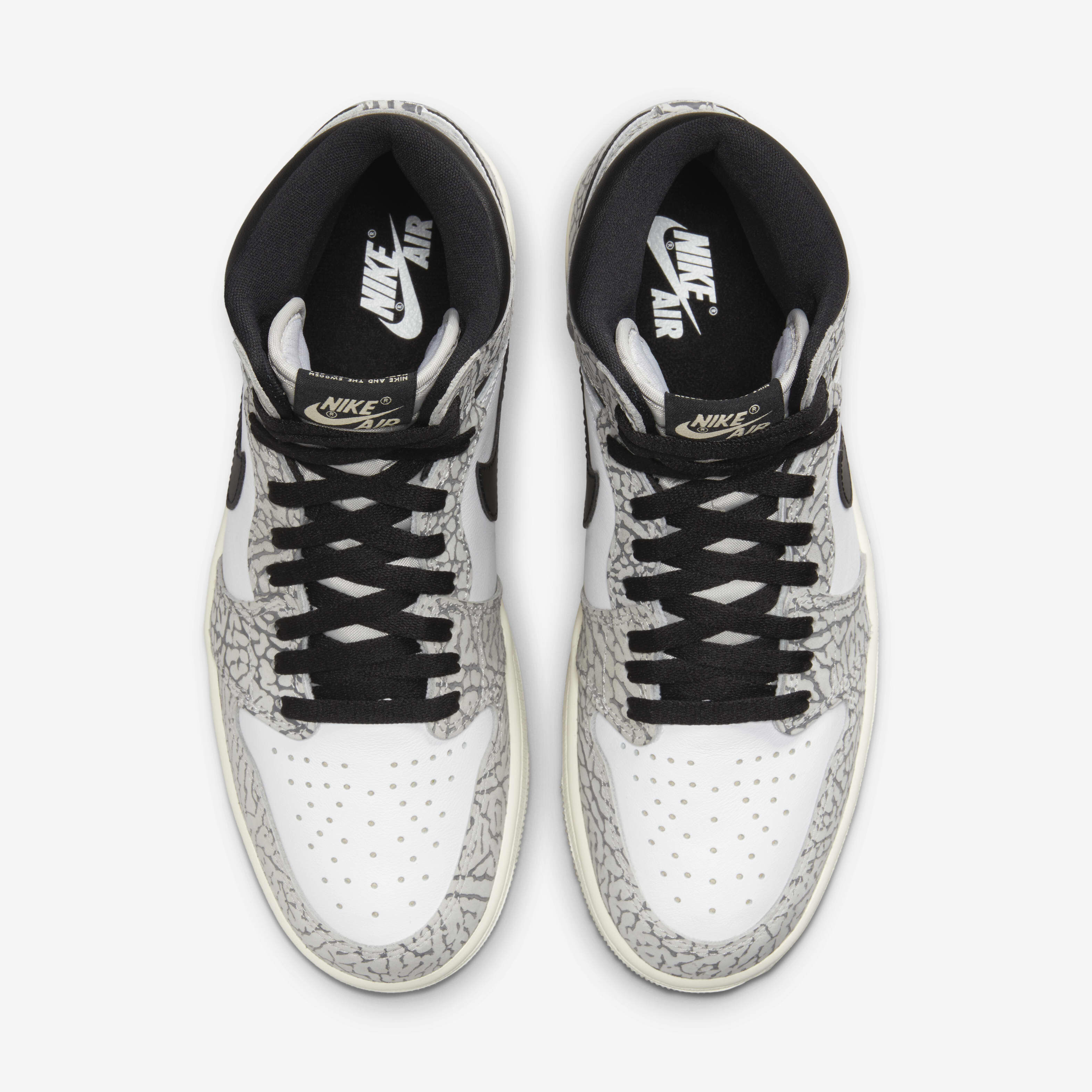 Air Jordan 1 Retro High OG image number 3