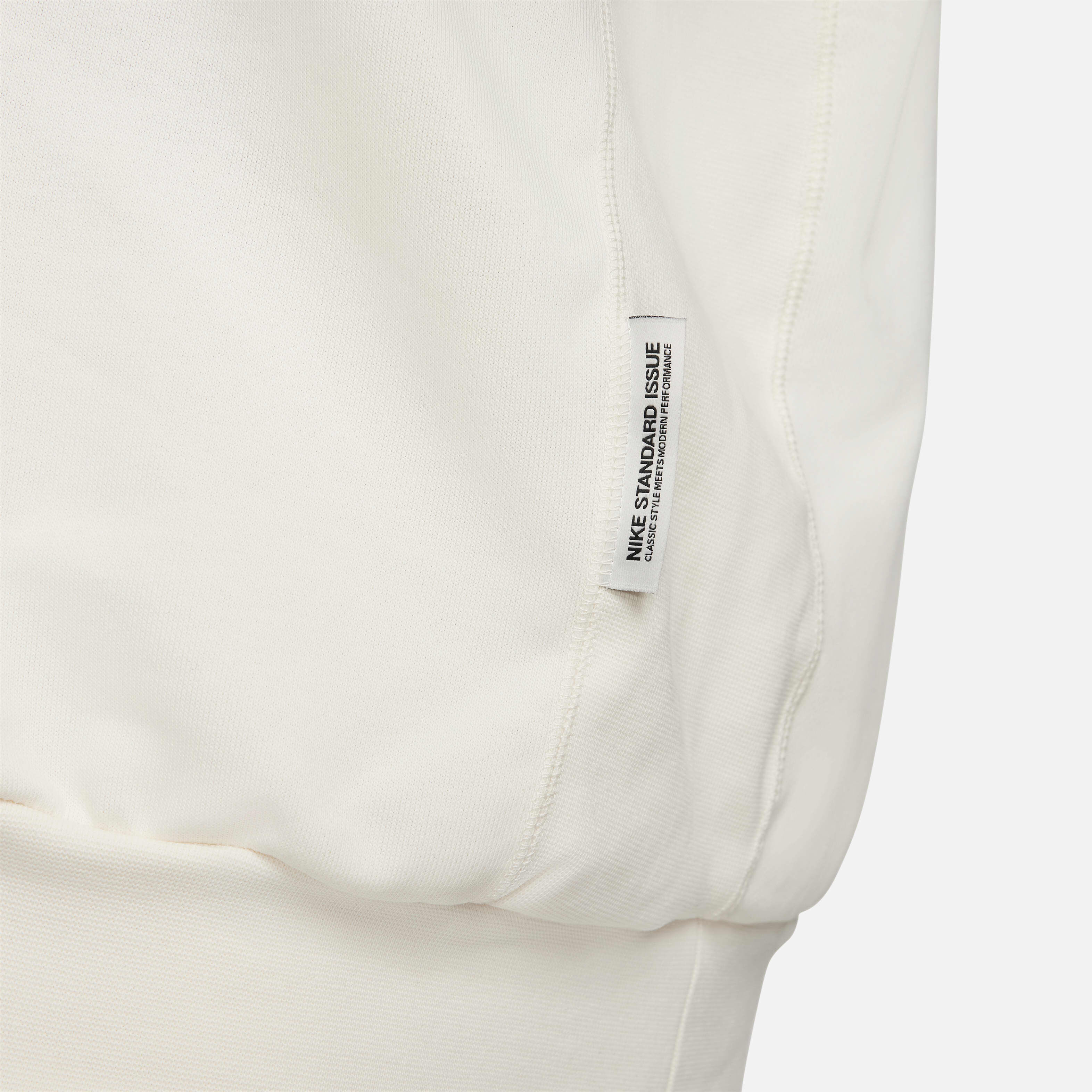 Giannis Standard Issue image number 9