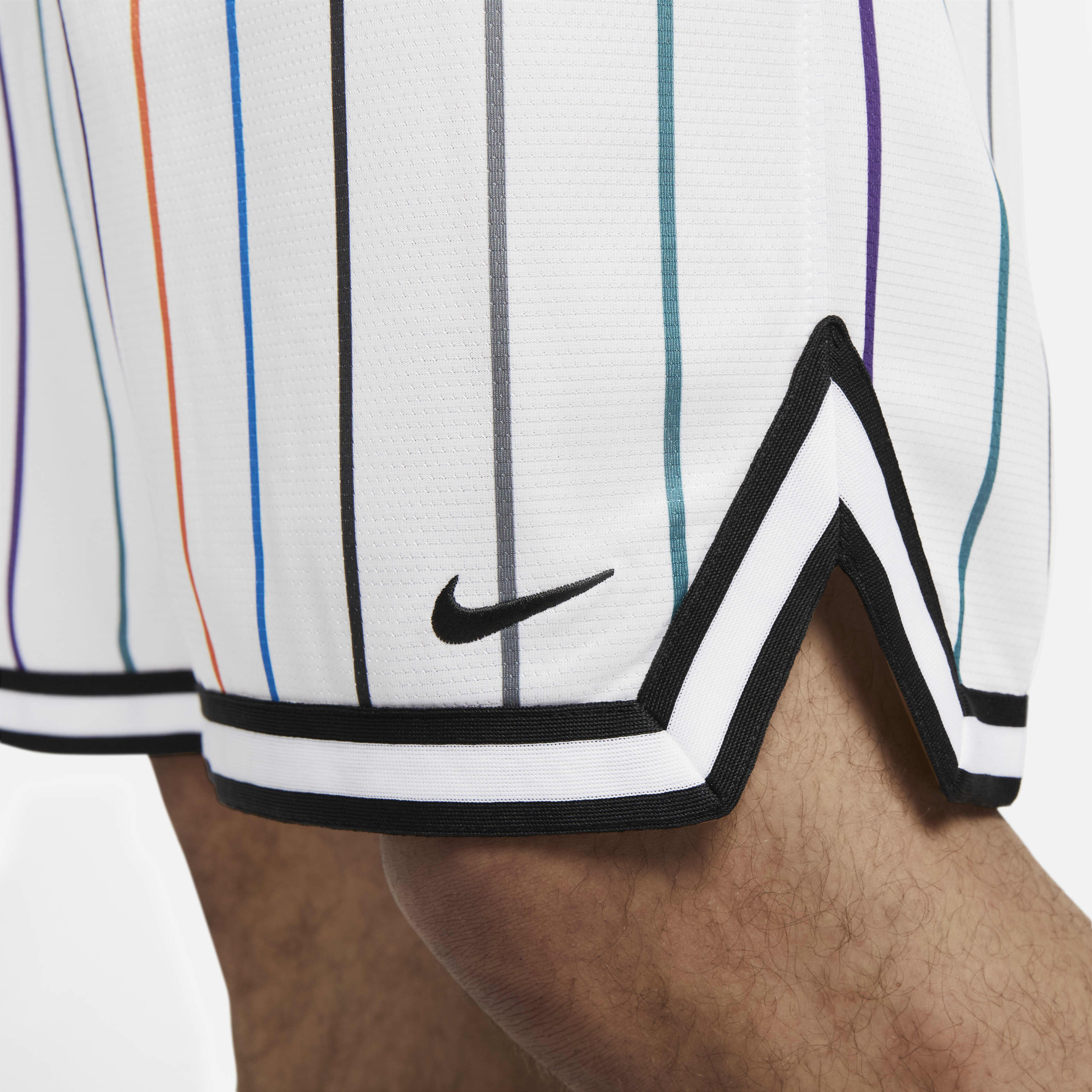 Nike Dri-FIT DNA image number 3