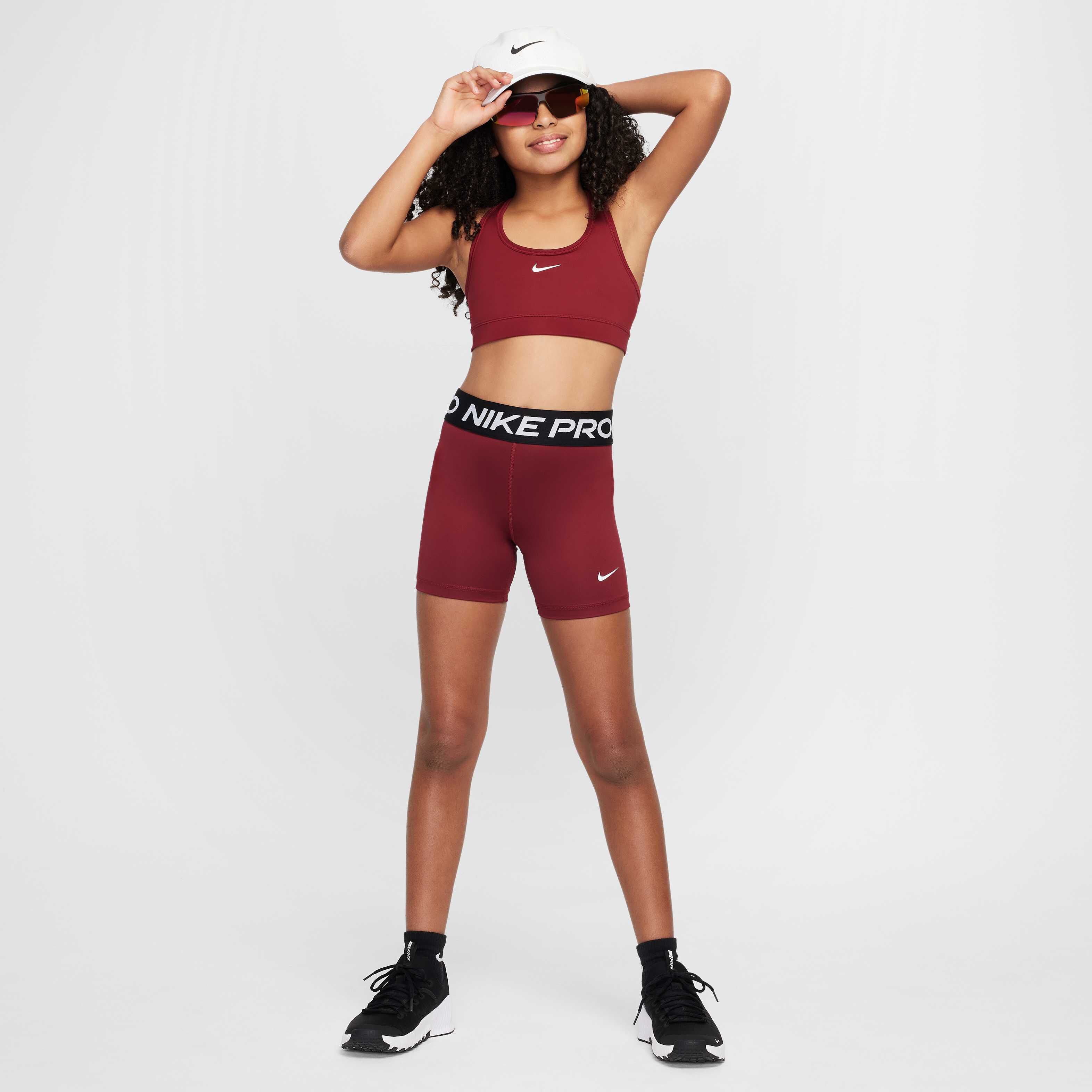 نايكي برو image number 5