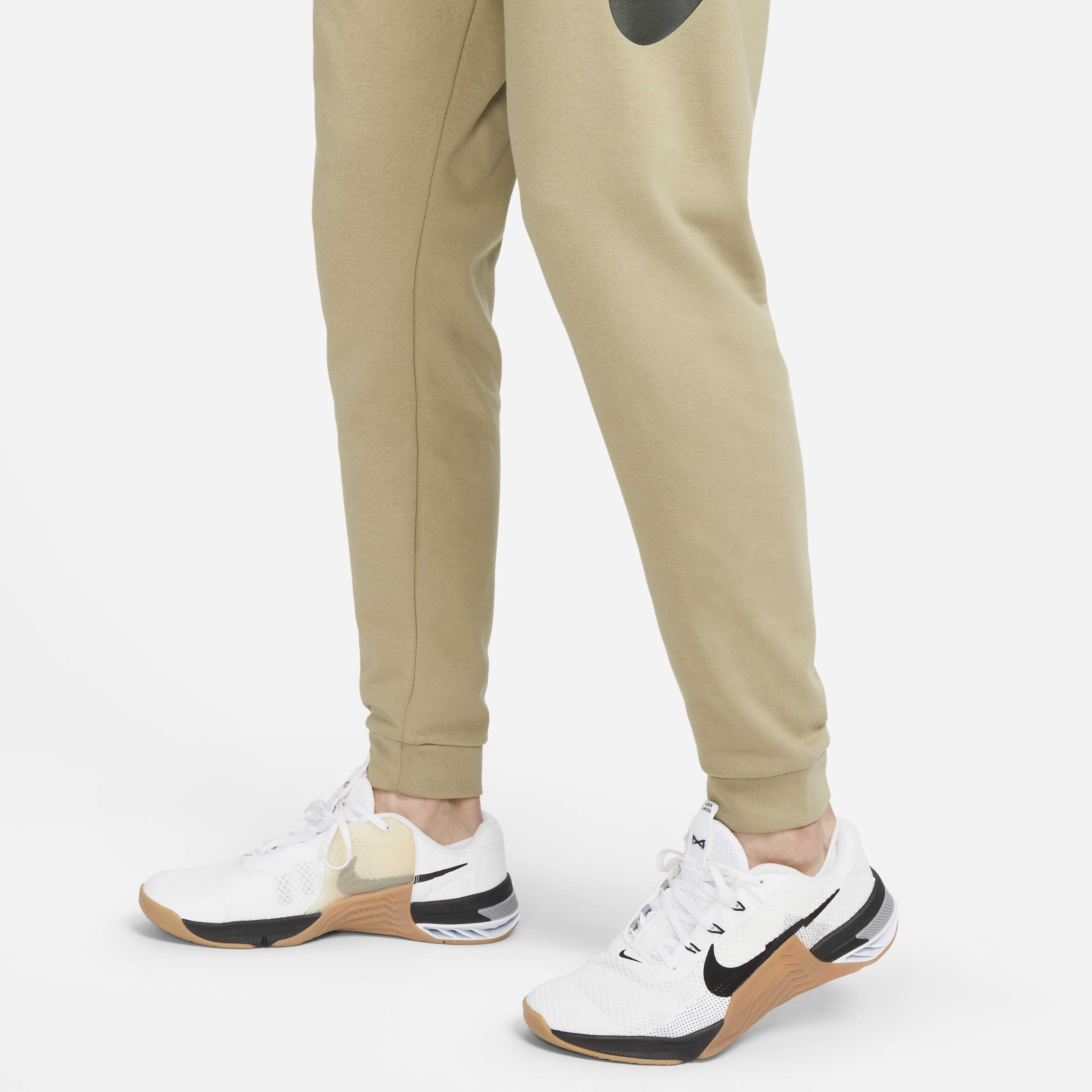 Jogging nike dry sales
