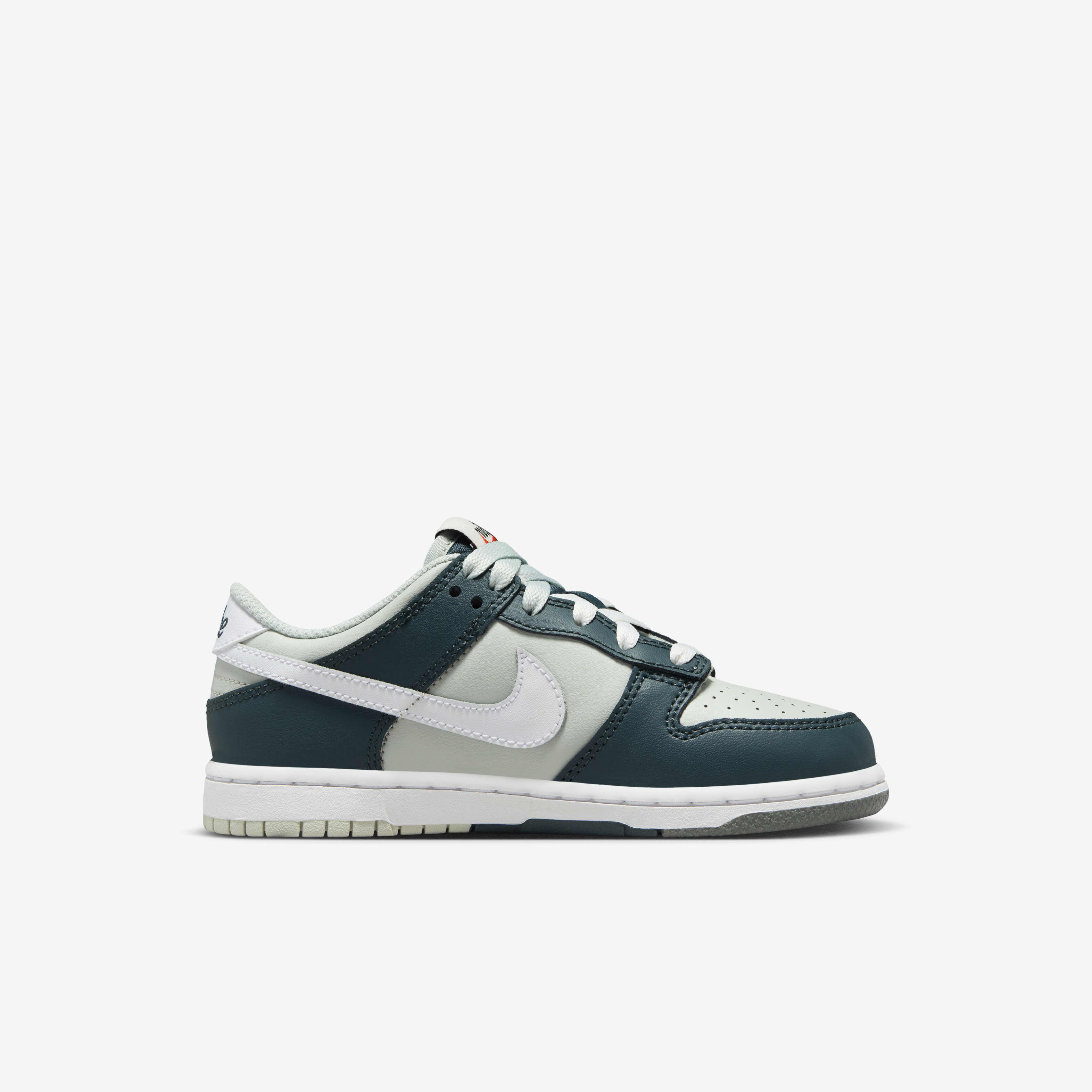 Nike Dunk Low image number 2