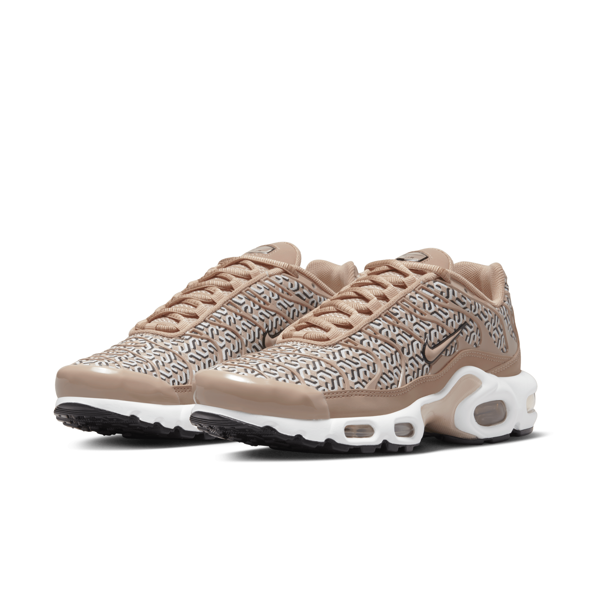 Shop Air Max Plus x Nike United Women s Shoes Nike KSA
