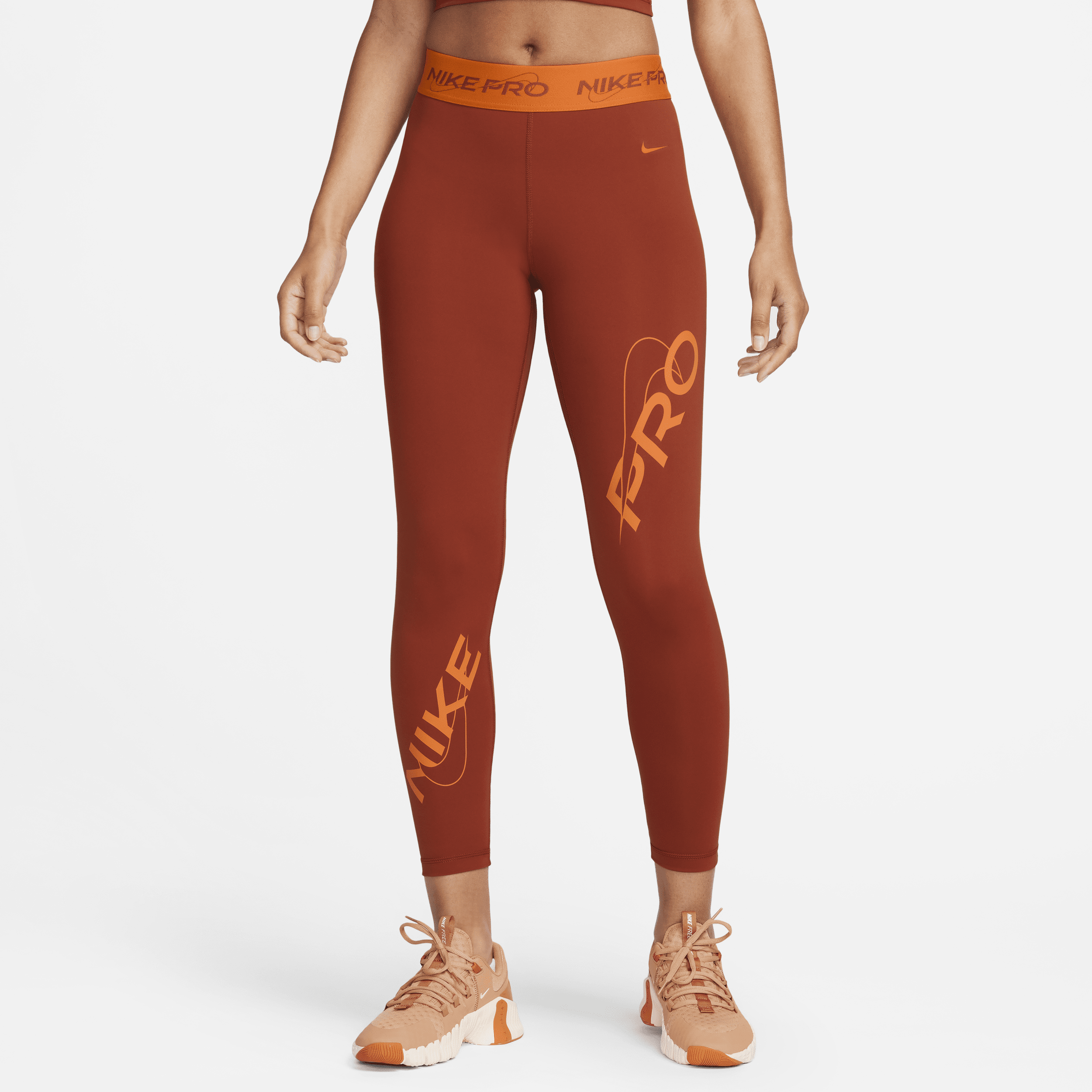 Gold best sale nike pros