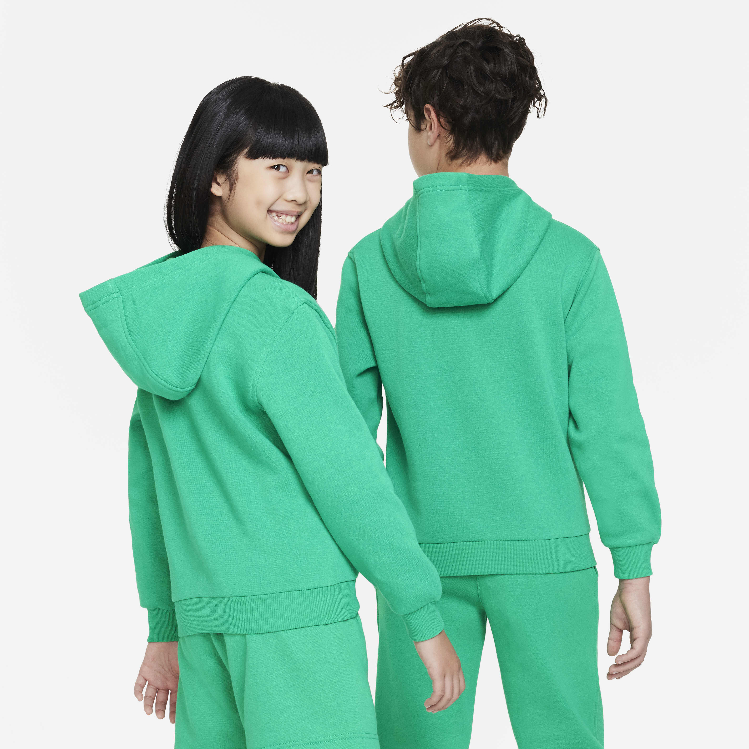 نايكي سبورتسوير كلوب فليس image number 1