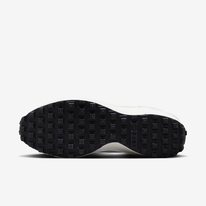 Nike Waffle Debut Vintage image number 1 Nike Waffle Debut Vintage image number 1