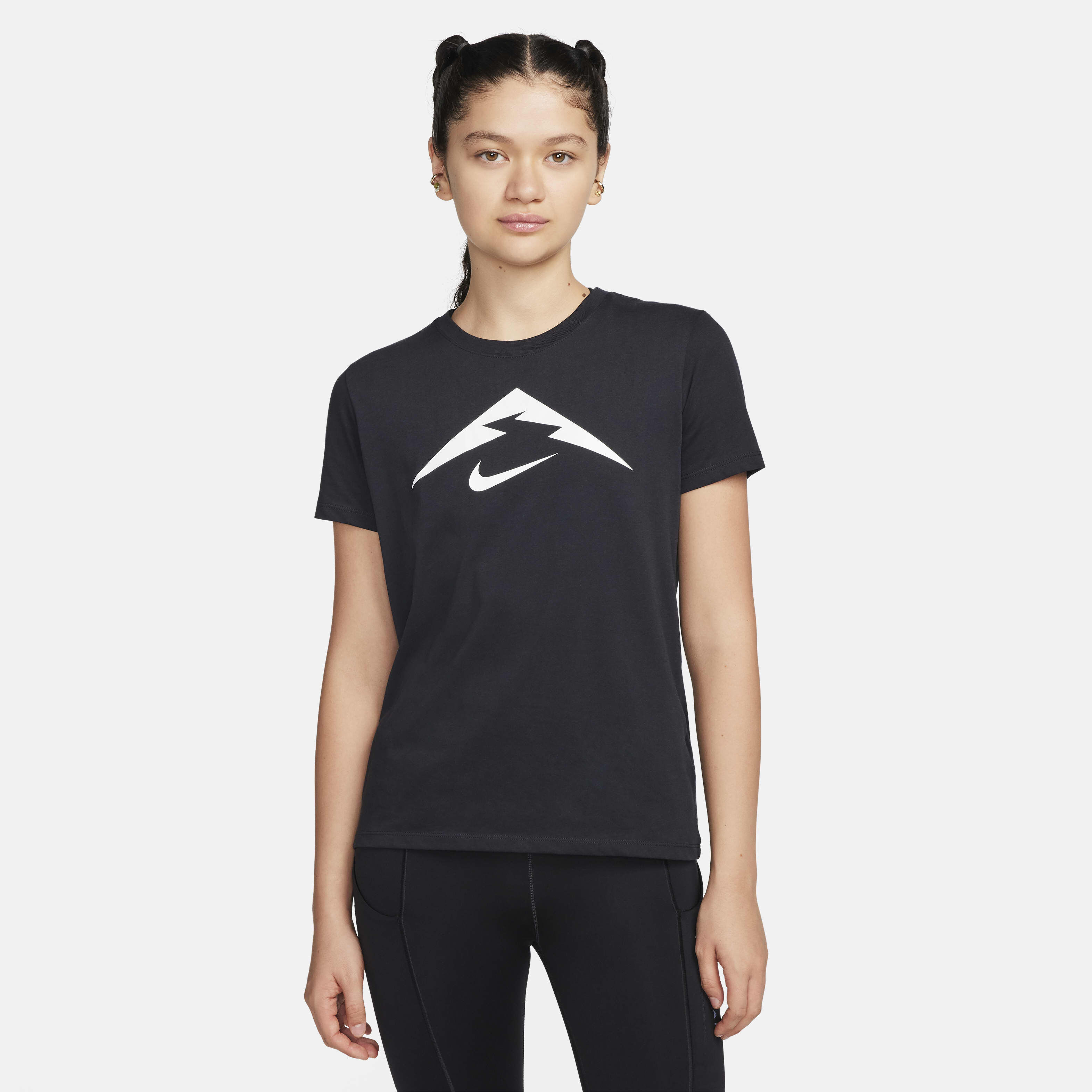 ★★送料無料★★ナイキ NIKE Women's Slim Fit Raglan T-Shirt Buy Nike Trail Women's Dri-FIT T-Shirt - Black | Nike Saudi