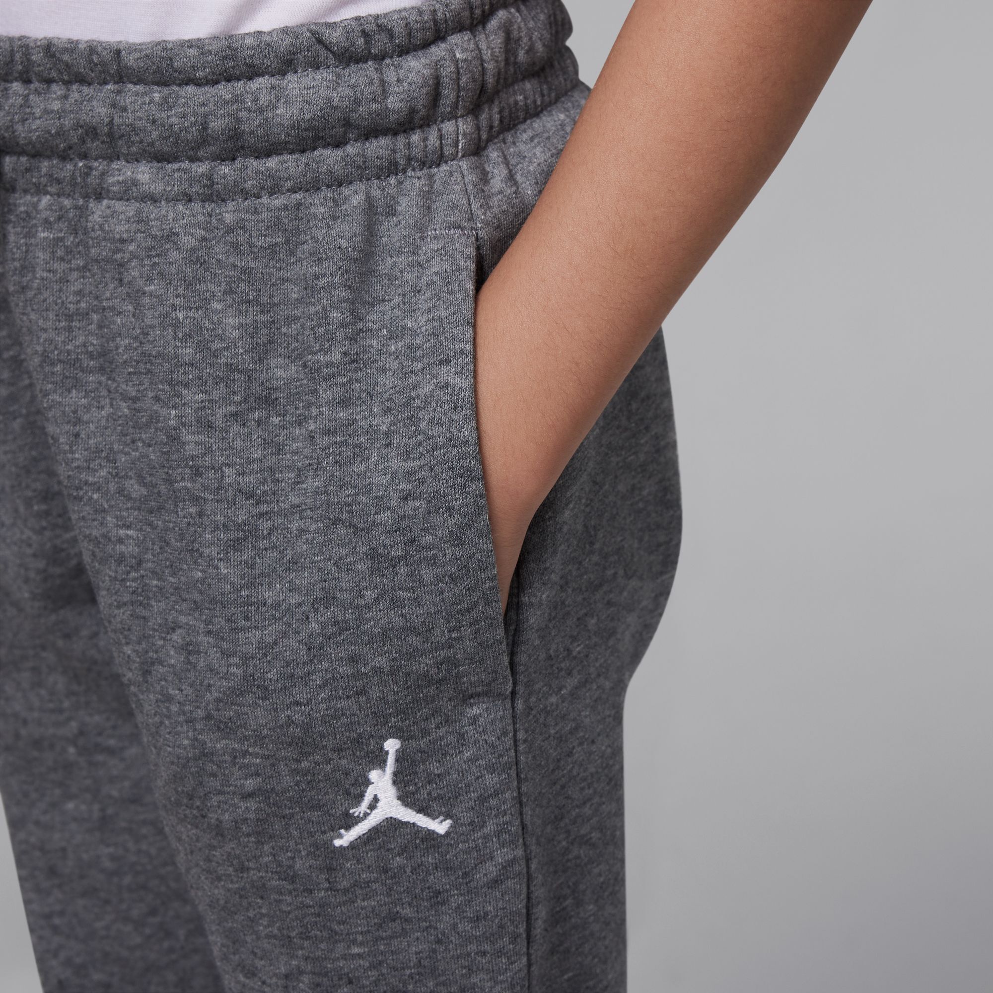 Jordan MJ Brooklyn French Terry Essentials image number 2