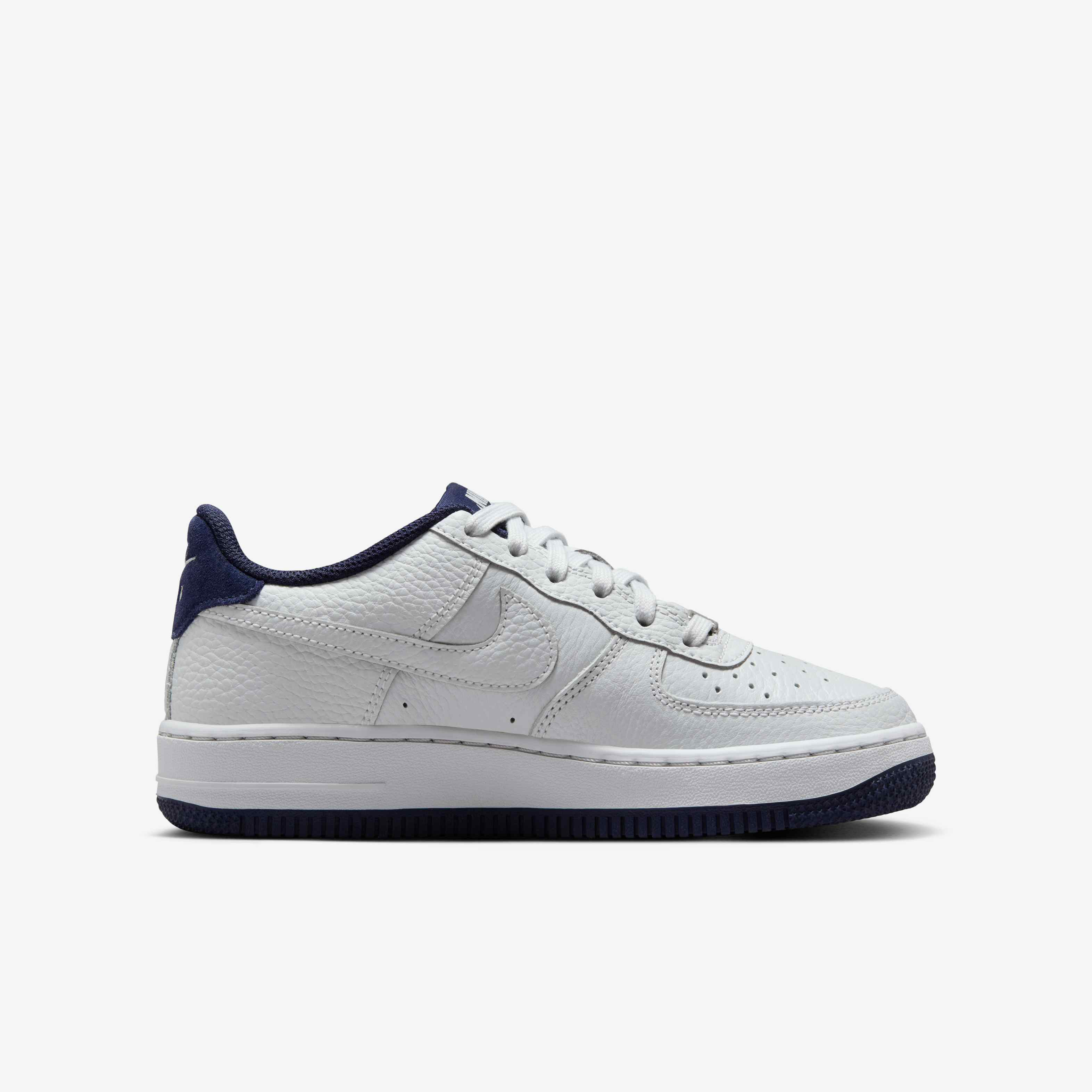 Nike Air Force 1 LV8 image number 2