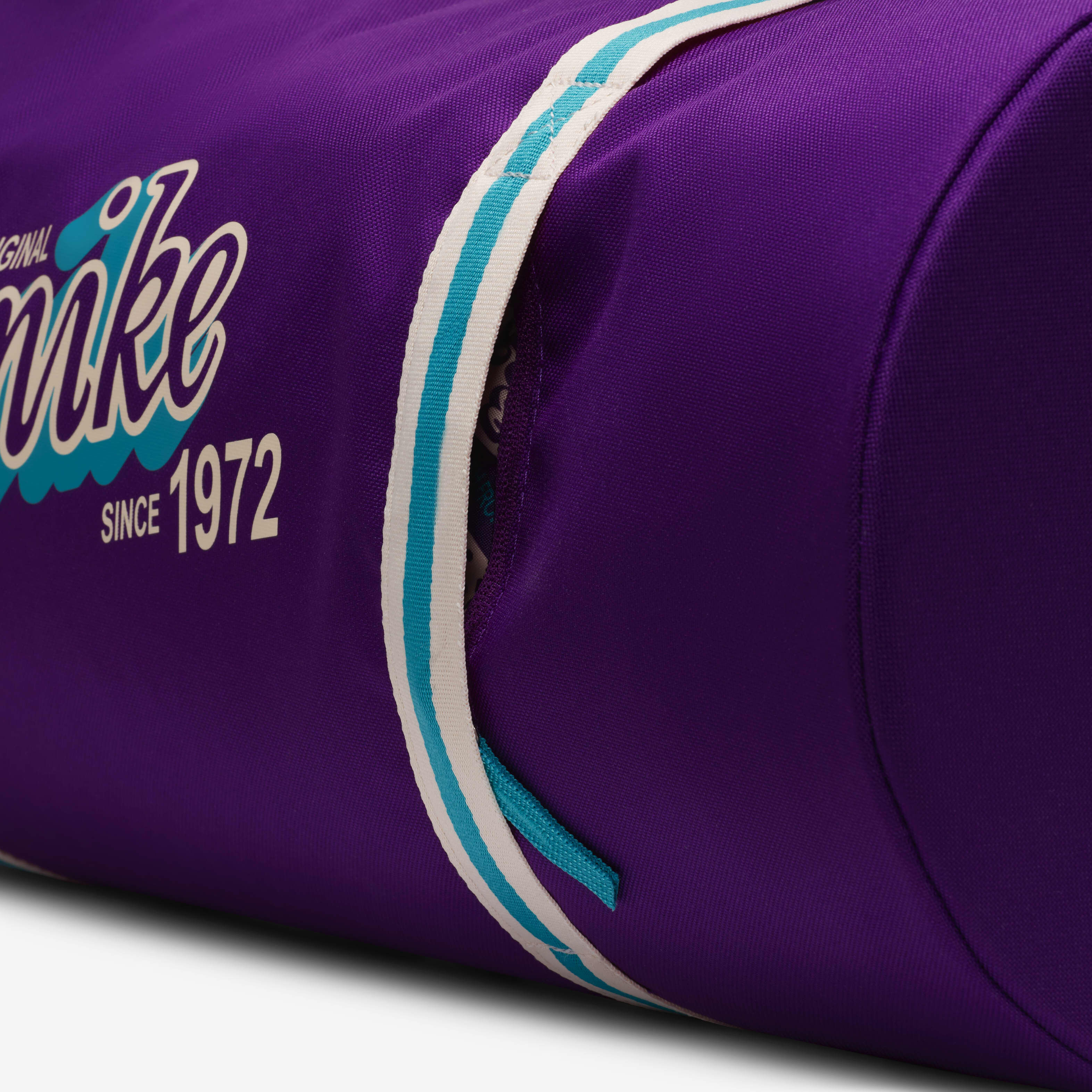 Nike Heritage image number 6
