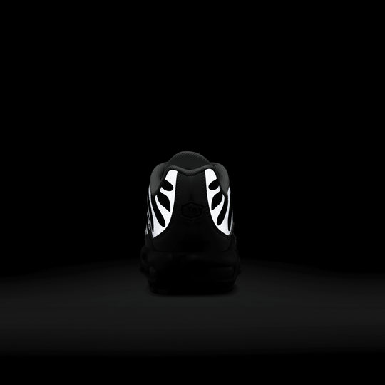 Air max tn ultra with flash outlet